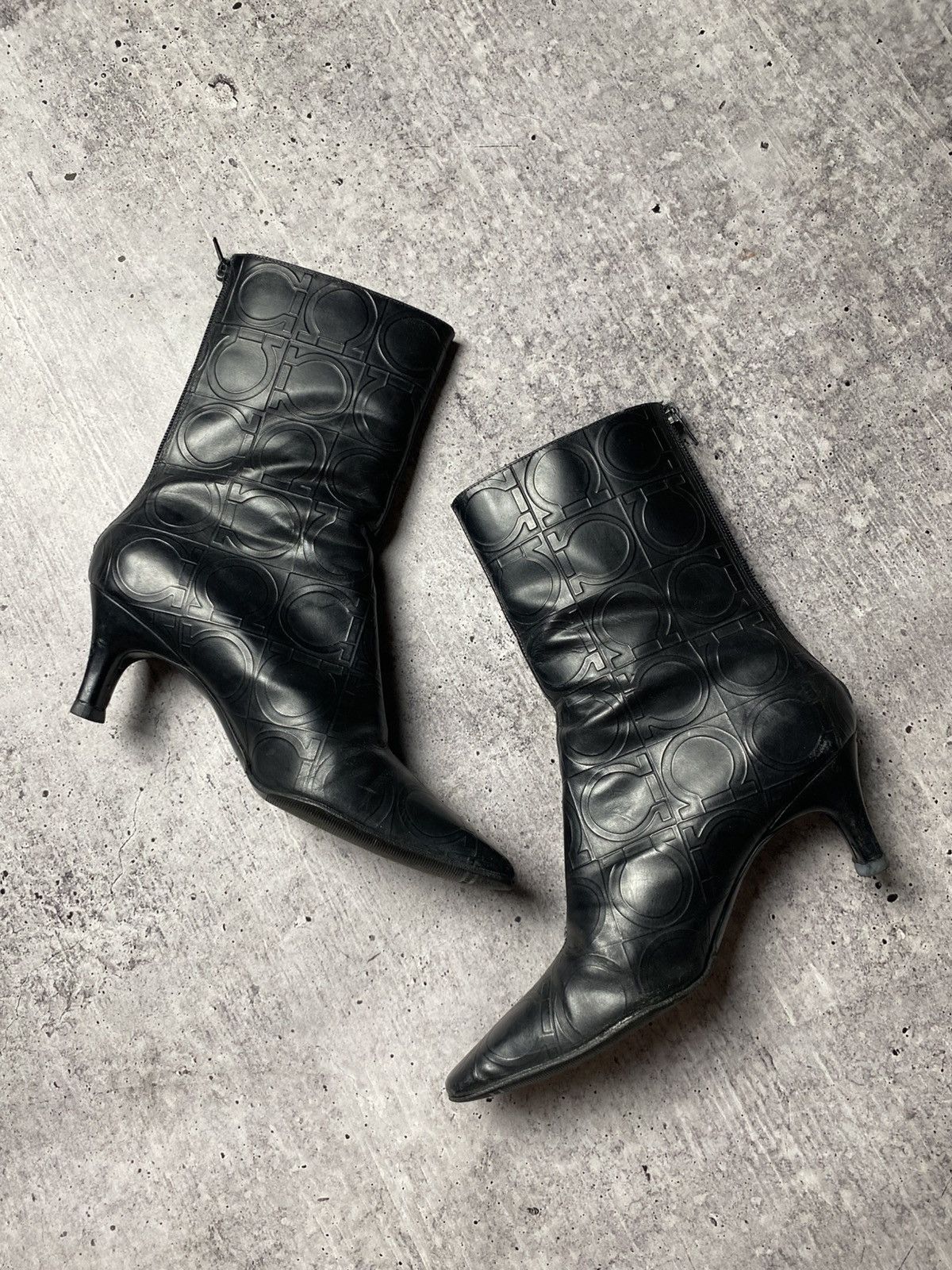 Salvatore Ferragamo Salvatore Ferragamo Monogram Leather Boots Size US 6 / IT 36 - 1 Thumbnail