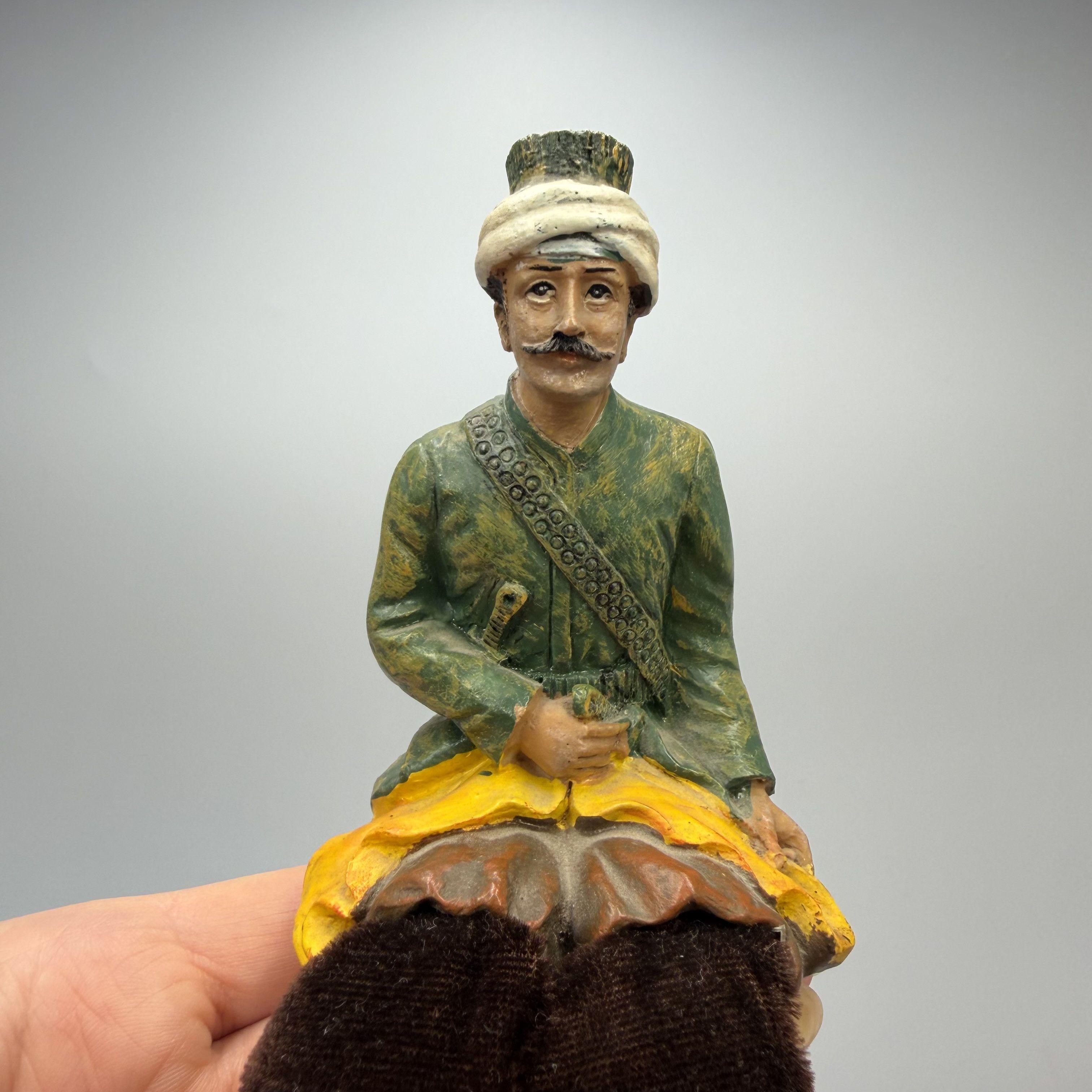 Vintage Vintage Uzbek Seated Man Figurine Shelf Sitter Size ONE SIZE - 10 Thumbnail