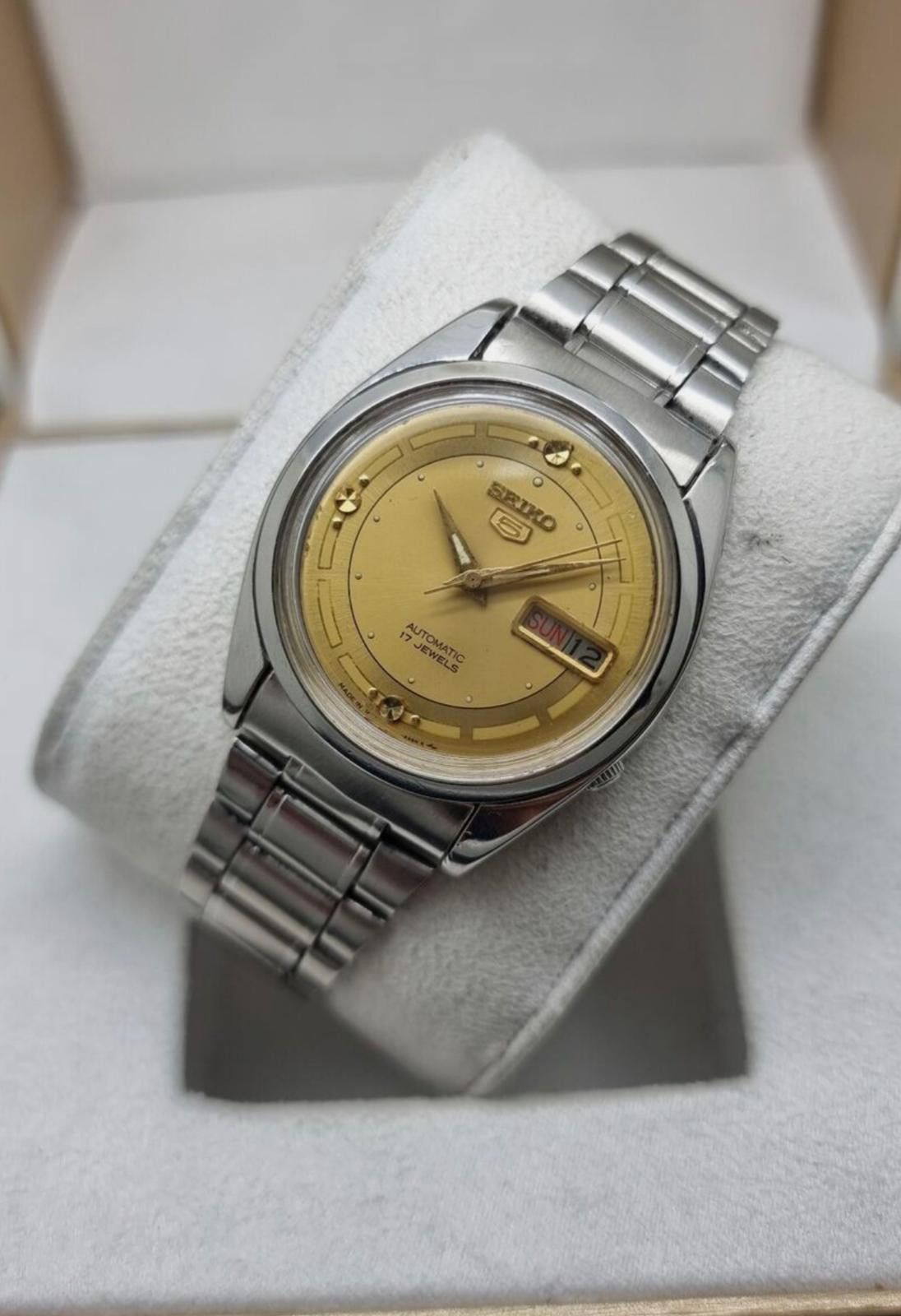 Vintage Seiko 5 Automatic Day/date Watch in Yellow, Men's (Size 36)