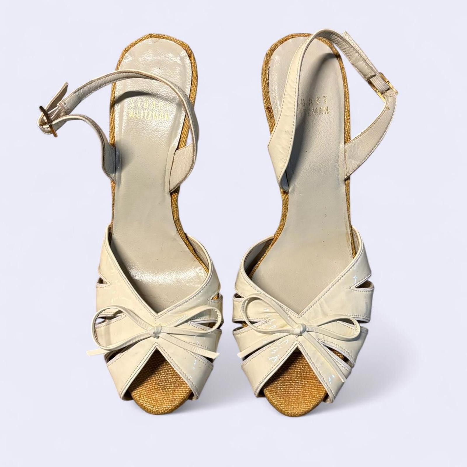 Stuart Weitzman Stuart Weitzman Women's Cream and White Sandal Size US 7.5 / IT 37.5 - 1 Thumbnail