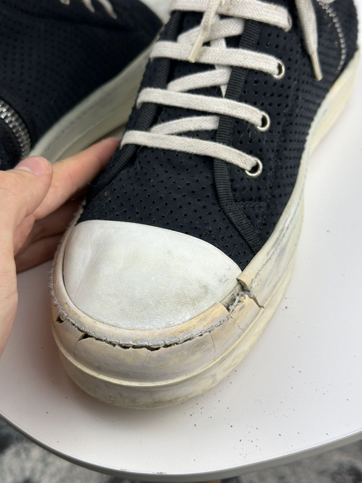 Rick Owens Drkshdw Rick Owens DRKSHDW Ramones 42 Menswear