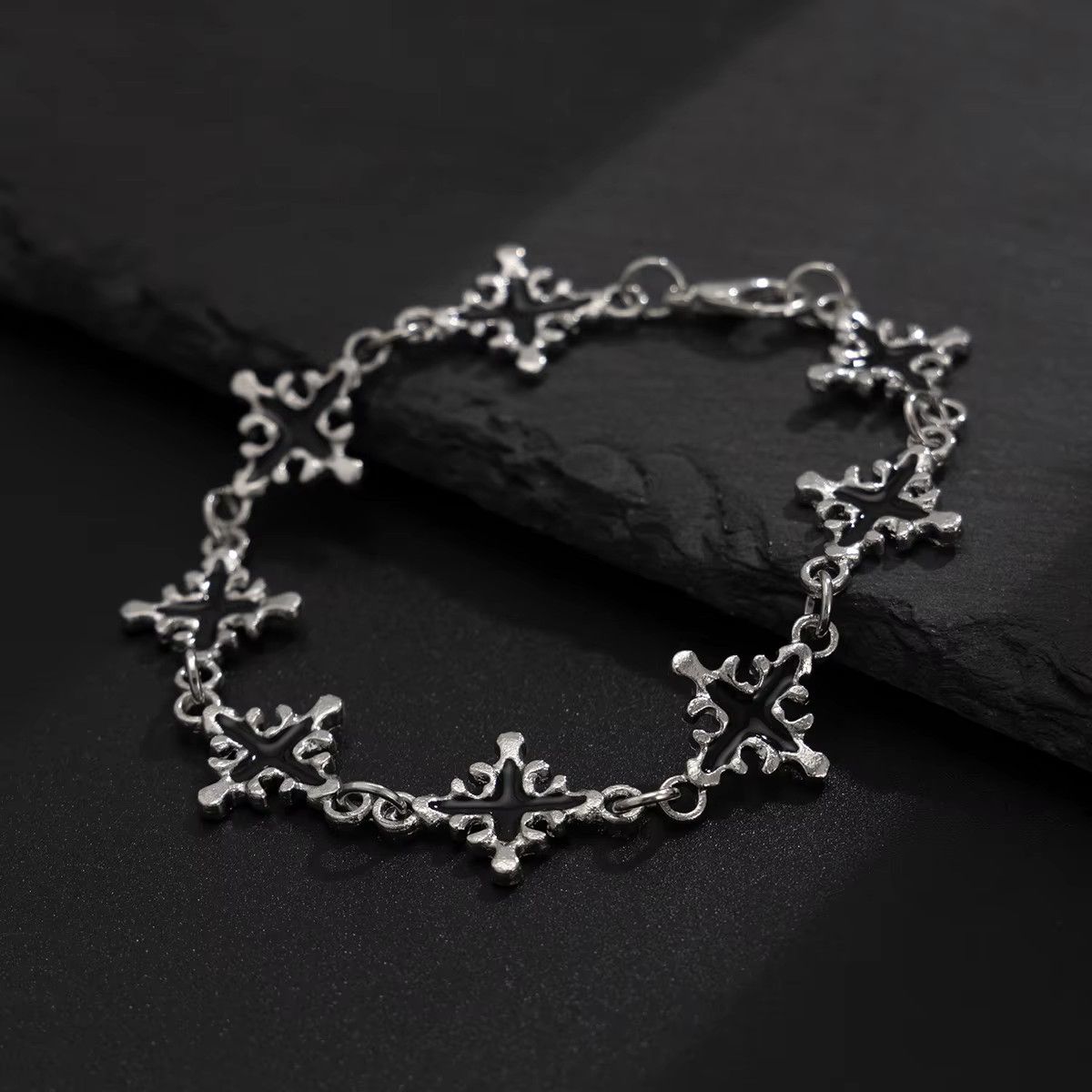 Jewelry Vintage Jesus Cross Charm Bracelet Size ONE SIZE - 2 Thumbnail
