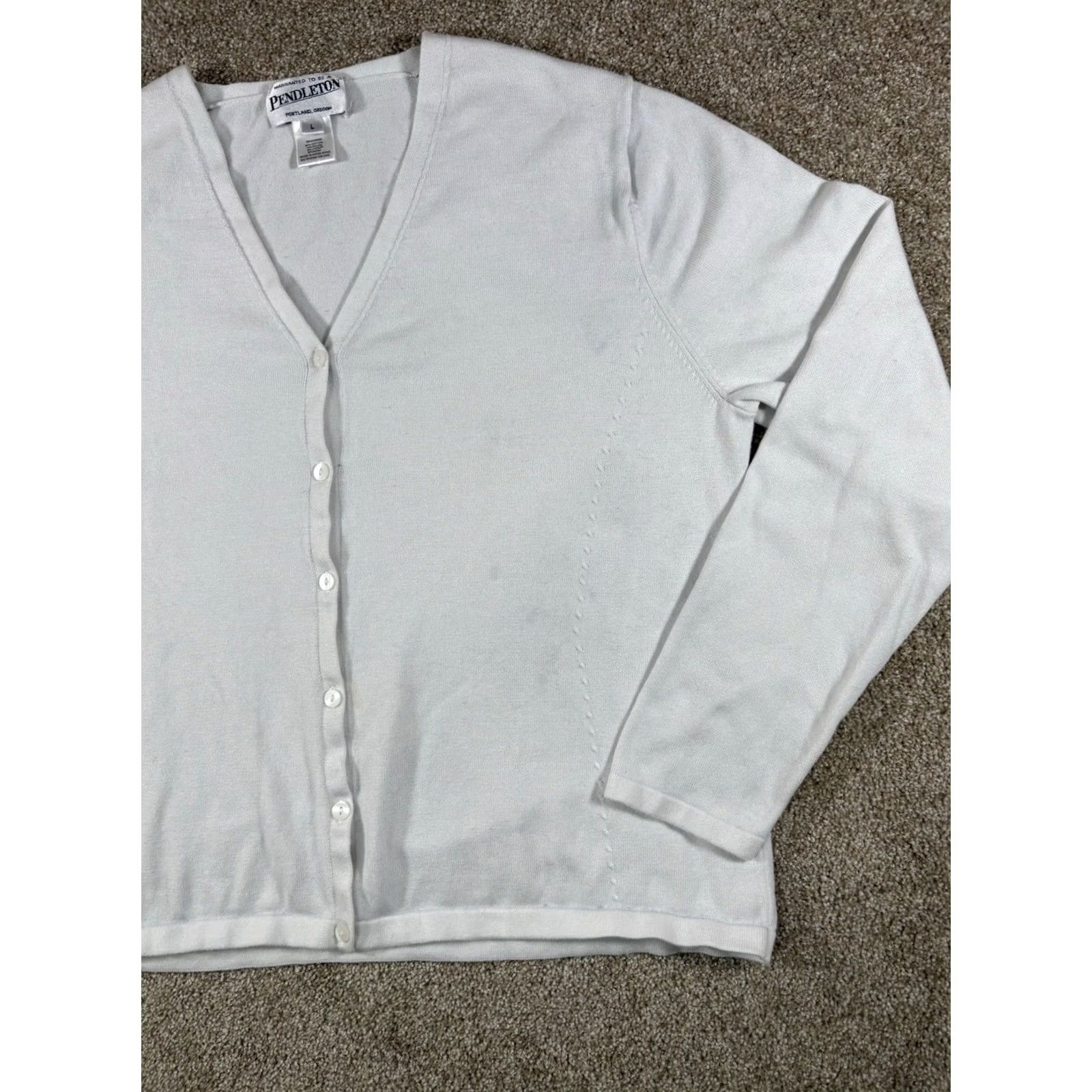 Pendleton VINTAGE Pendleton Sweater Womens Large White Knit Cardigan Button Size L / US 10 / IT 46 - 3 Thumbnail