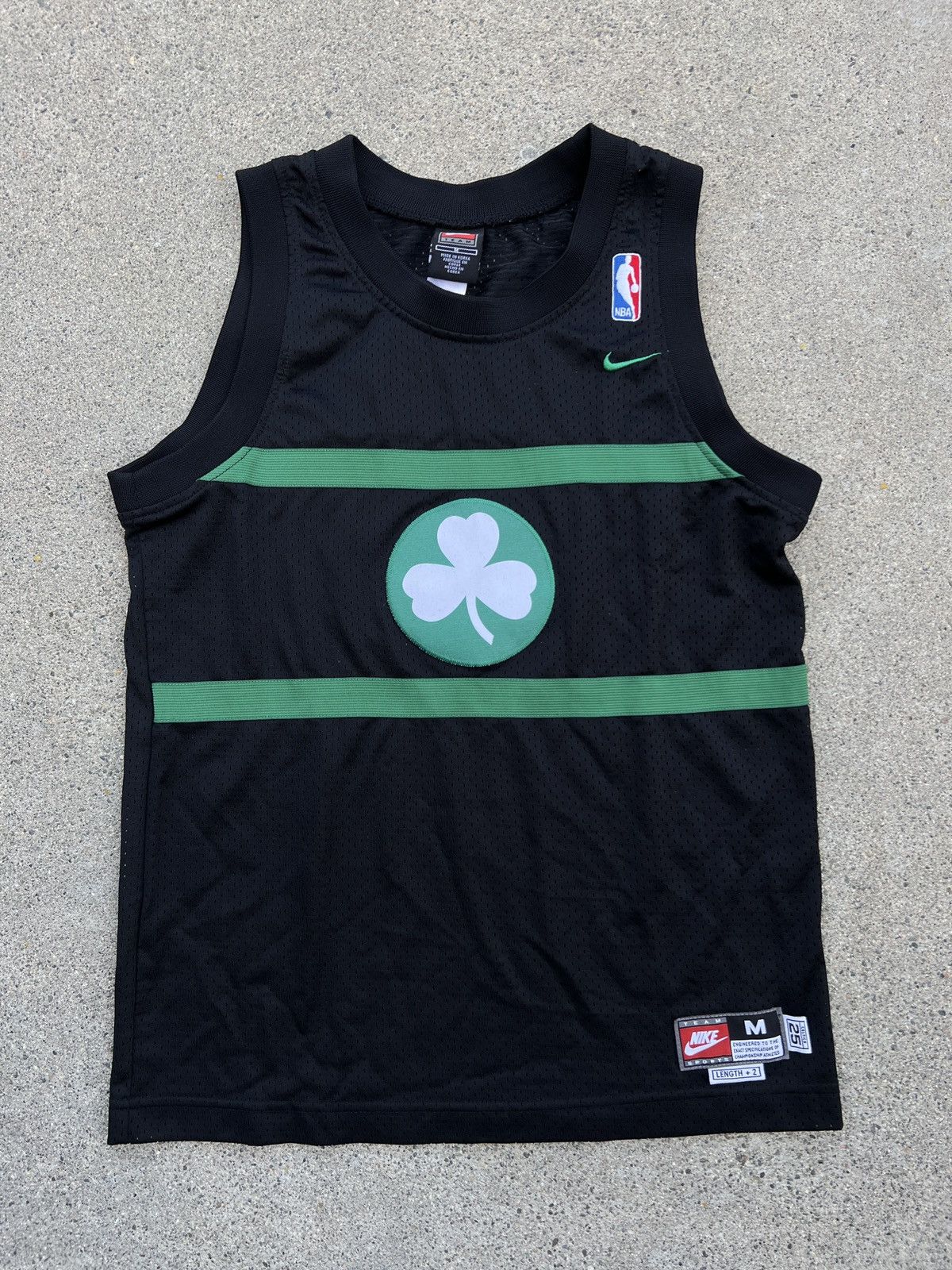 NBA × Vintage 2003 NBA Boston Celtics Paul Pierce #34 Nike Jersey Size M Size US M / EU 48-50 / 2 - 1 Thumbnail
