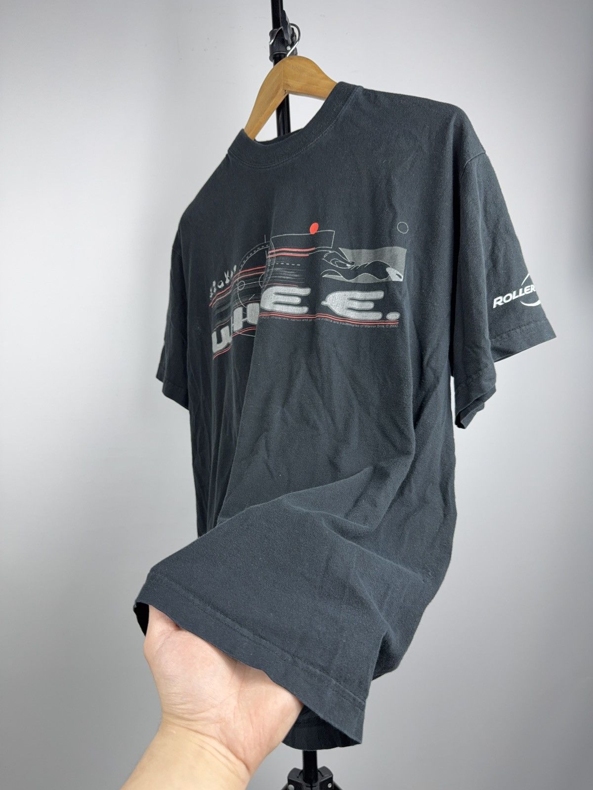 Warner Bros 2000 Retro Vintage Y2K Rollerblade x Looney Tunes Wile E Tee Size US L / EU 52-54 / 3 - 8 Thumbnail