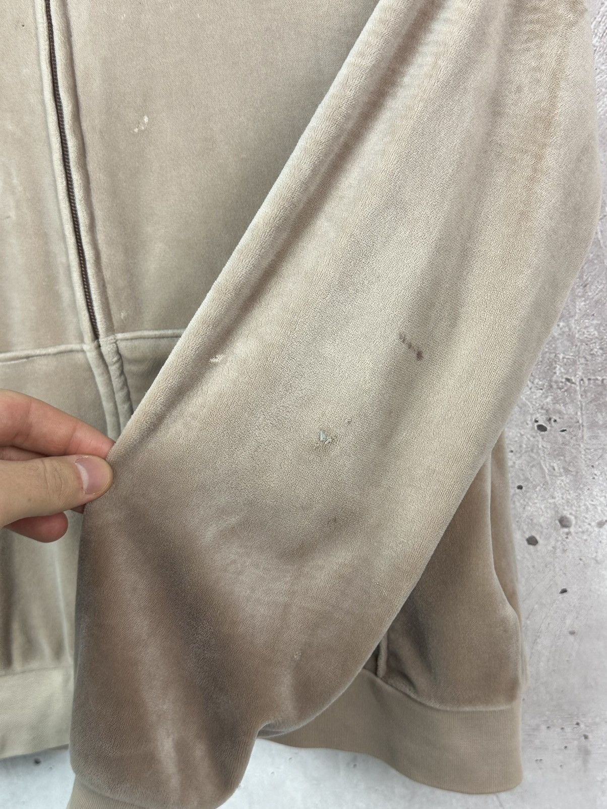 Juicy Couture Juice Couture Velvet Beige Zip Women’s Long Sleeve Hoodie Size S / US 4 / IT 40 - 8 Thumbnail