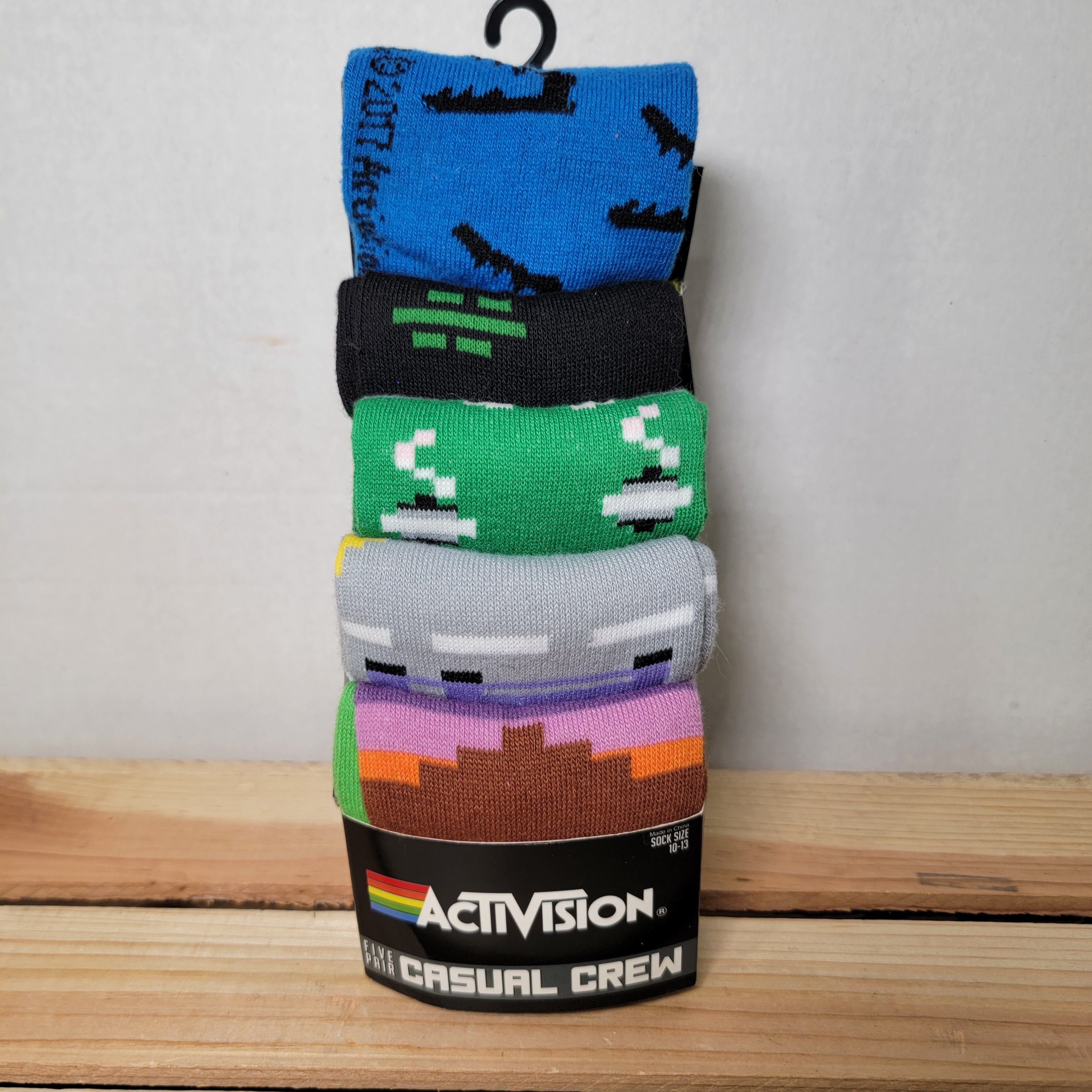 Other 5 Pair Classic Activision Games Casual Crew Socks -10-13 NWT Size ONE SIZE - 1 Thumbnail