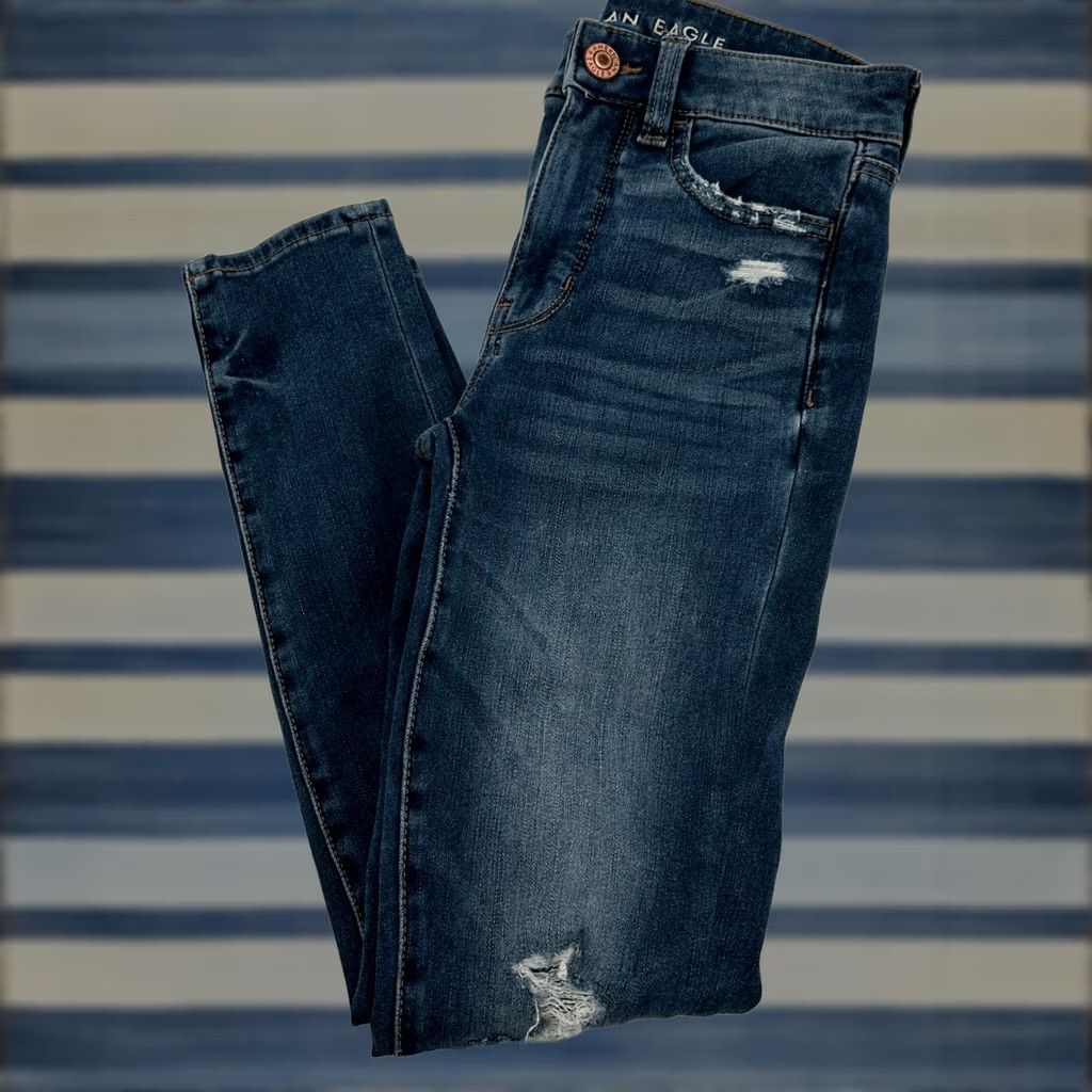 Vintage VINTAGE? No. American Eagle The Dream Jean Womens 00 Regular Blue Distressed Skinny High Rise Size 24" / US 00 / IT 34 - 1 Thumbnail