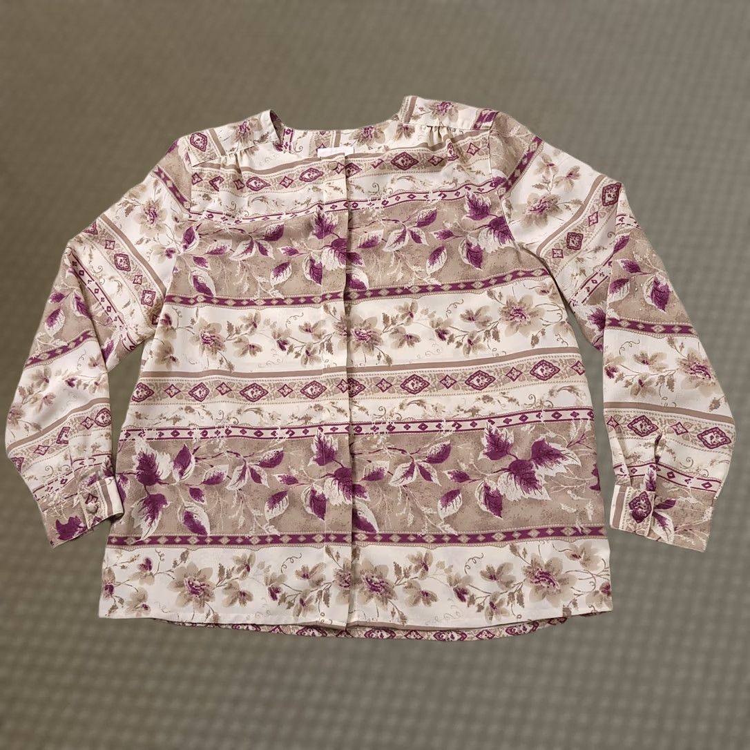 Vintage Alfred Dunner Womens Beige Purple Floral Button Up Shoulder Pads Top Sz 16P Size XXL / US 16-18 / IT 52-54 - 1 Thumbnail