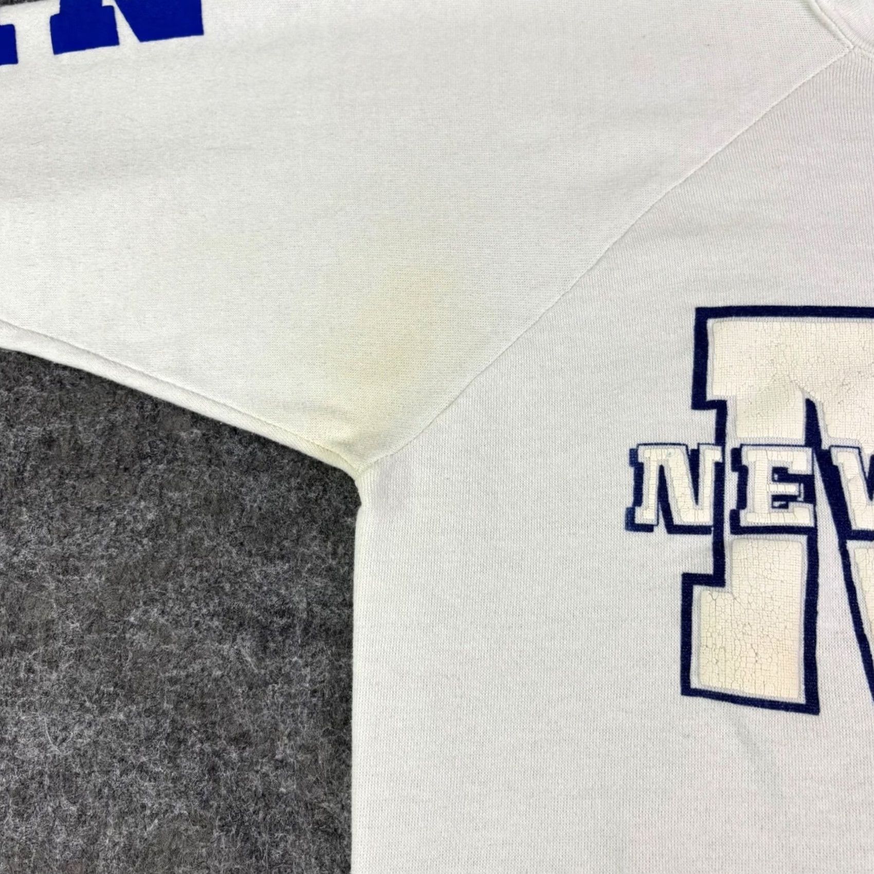 Vintage VINTAGE 1987 New Jersey NJ Sweatshirt White Puff Print 202 USA Mens Large Size US L / EU 52-54 / 3 - 6 Thumbnail