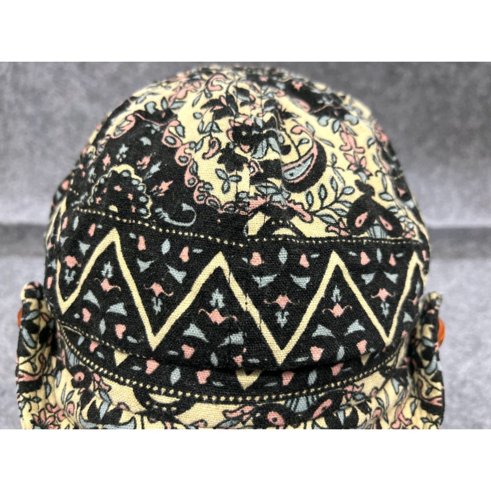 Vintage VINTAGE Basiquenti Army Hat Cap Fitted Womens One Size Black Floral Cotton Short Bill Size 42" / US 20 - 2 Thumbnail