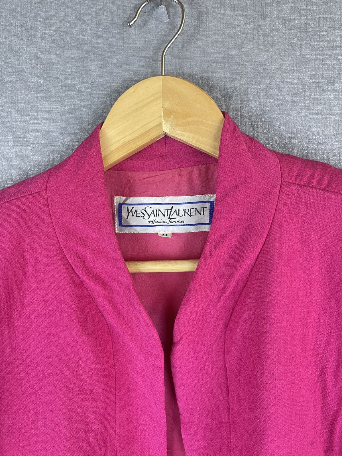 Yves Saint Laurent Vintage Yves Saint Laurent YSL Pink Blazer Size M / US 6-8 / IT 42-44 - 6 Thumbnail