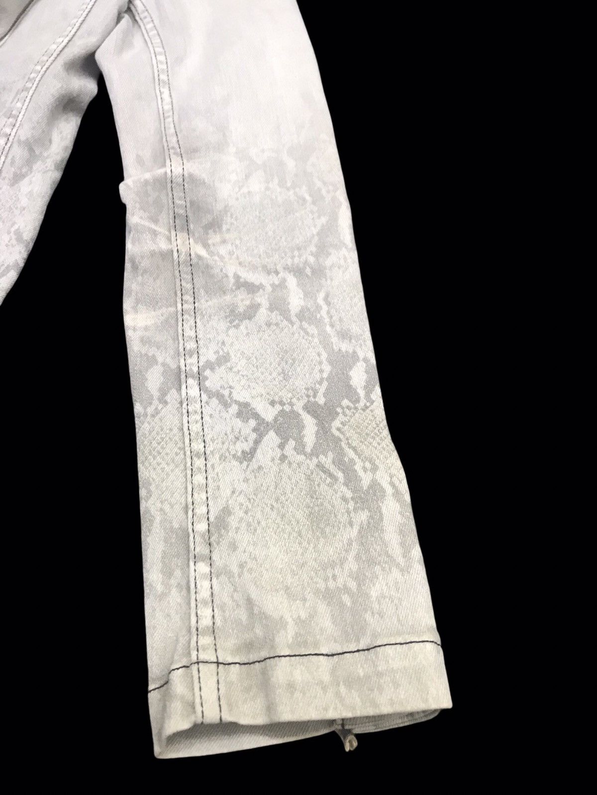 Tornado Mart 💥VERY RARE💥TORNADO MART SNAKESKIN SKINNY FIT JACKET F362 Size S / US 4 / IT 40 - 12 Thumbnail
