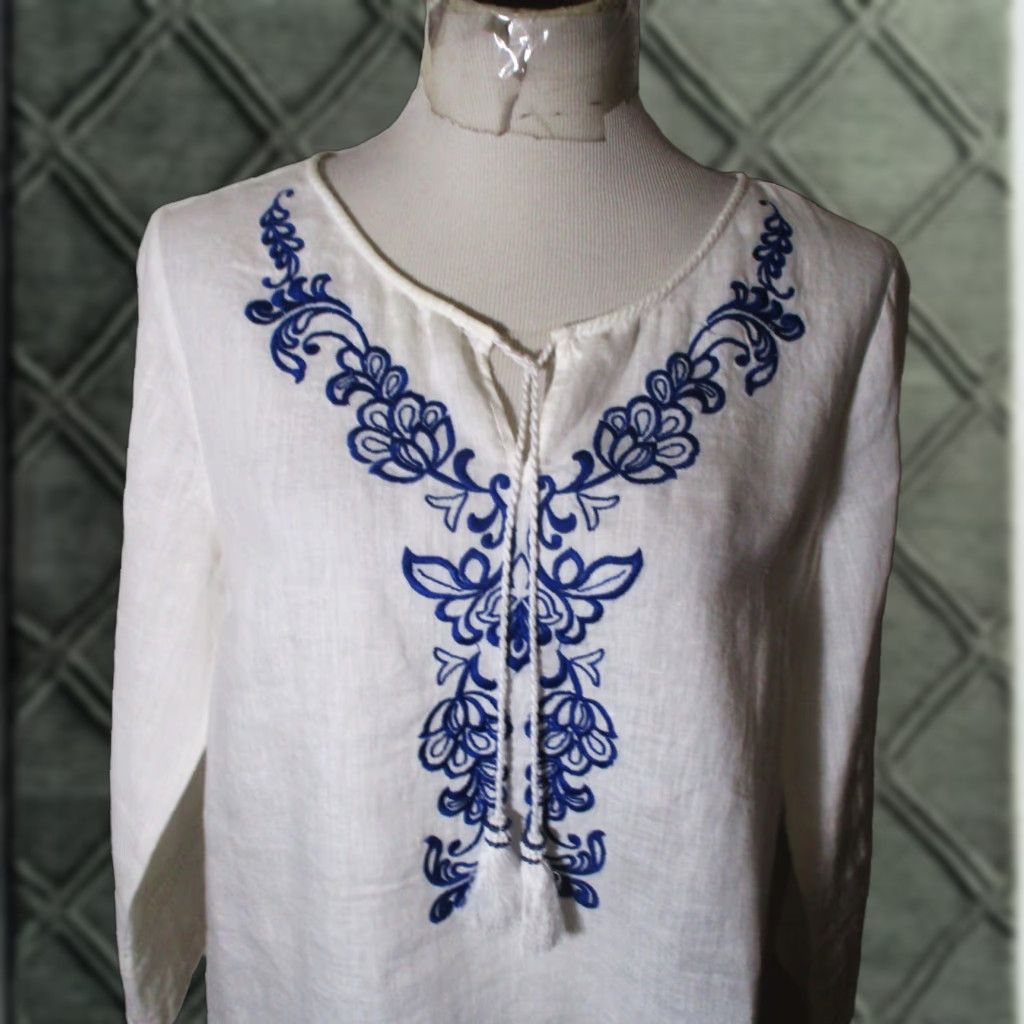 Vintage ARTISANNY White 100% Linen Embroidered Top Size L Shirt Women Adult Top 3/4 Sleeve V-Neck Fall Spring Summer Winter Casual Vintage No N/A Size L / US 10 / IT 46 - 1 Thumbnail