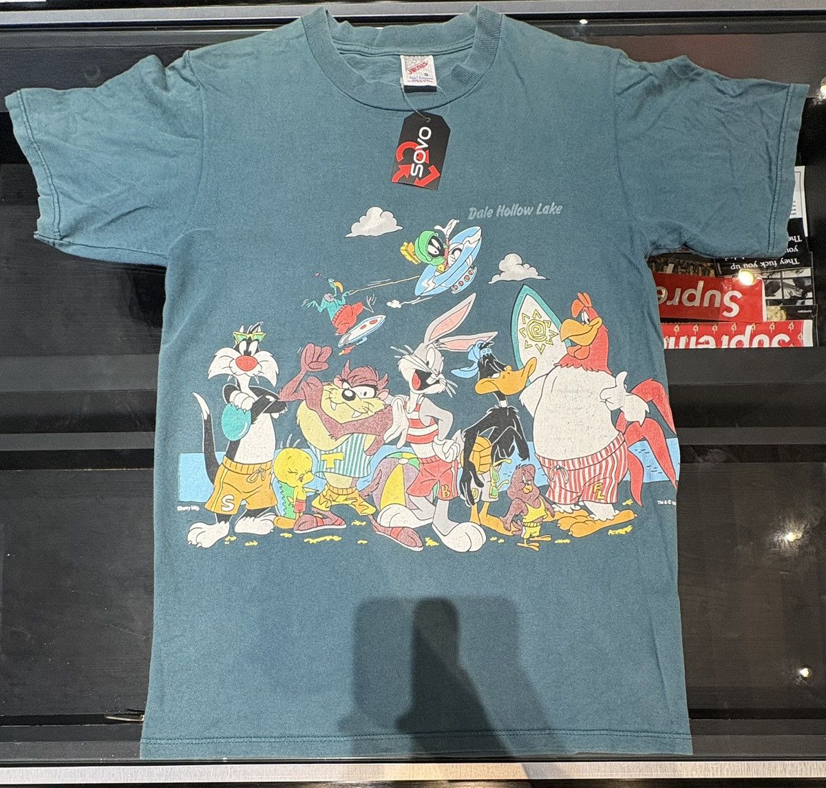 Other Vintage 1995 Looney Tunes Dale Hollow Lake Tee Size US S / EU 44-46 / 1 - 1 Thumbnail
