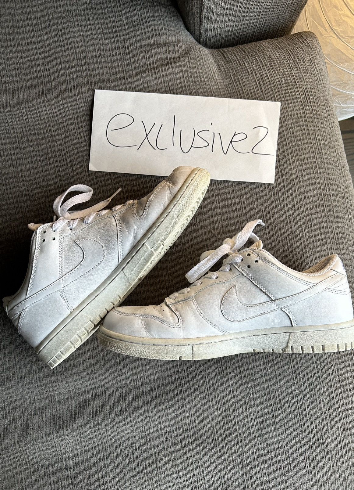 Nike Nike Dunk Low Triple White Size US 9.5 / EU 42-43 - 2 Thumbnail