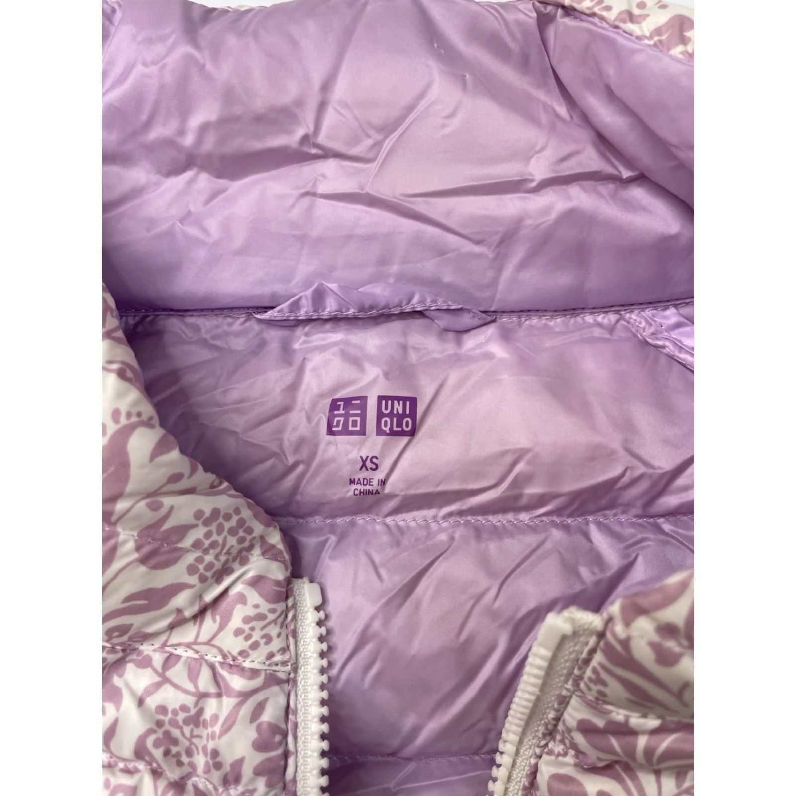 Uniqlo Uniqlo Ultra Light Womens Pink Floral Puffer Down Jacket Full Zip XS Size XS / US 0-2 / IT 36-38 - 3 Thumbnail