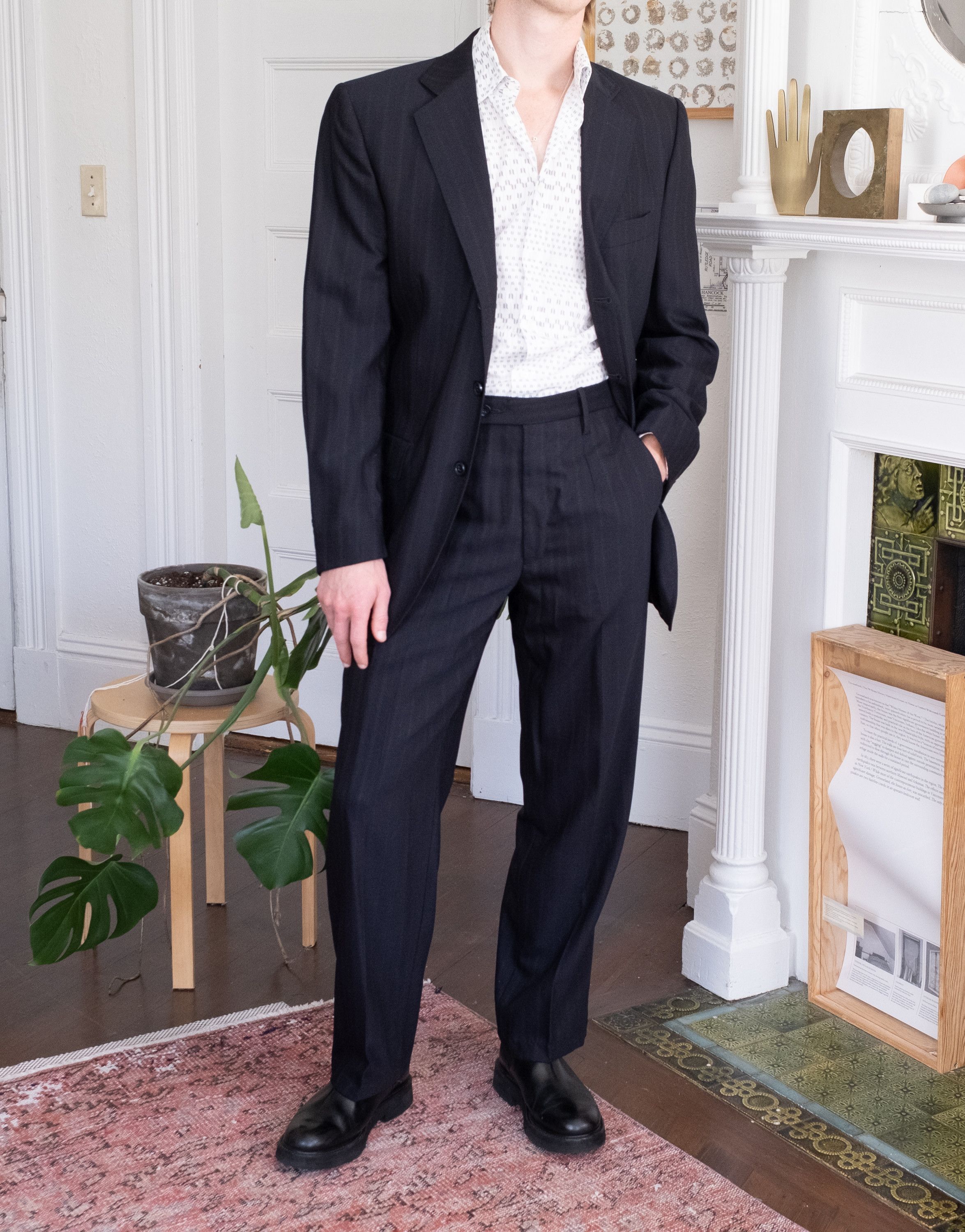 Dolce & Gabbana 38/40 R Dolce & Gabbana Suit. Dark Grey Wool Made Italy Size 38R - 5 Thumbnail