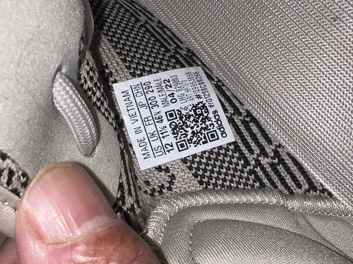 Yeezy Yeezy 350 Slate Size US 12 / EU 45 - 4 Thumbnail