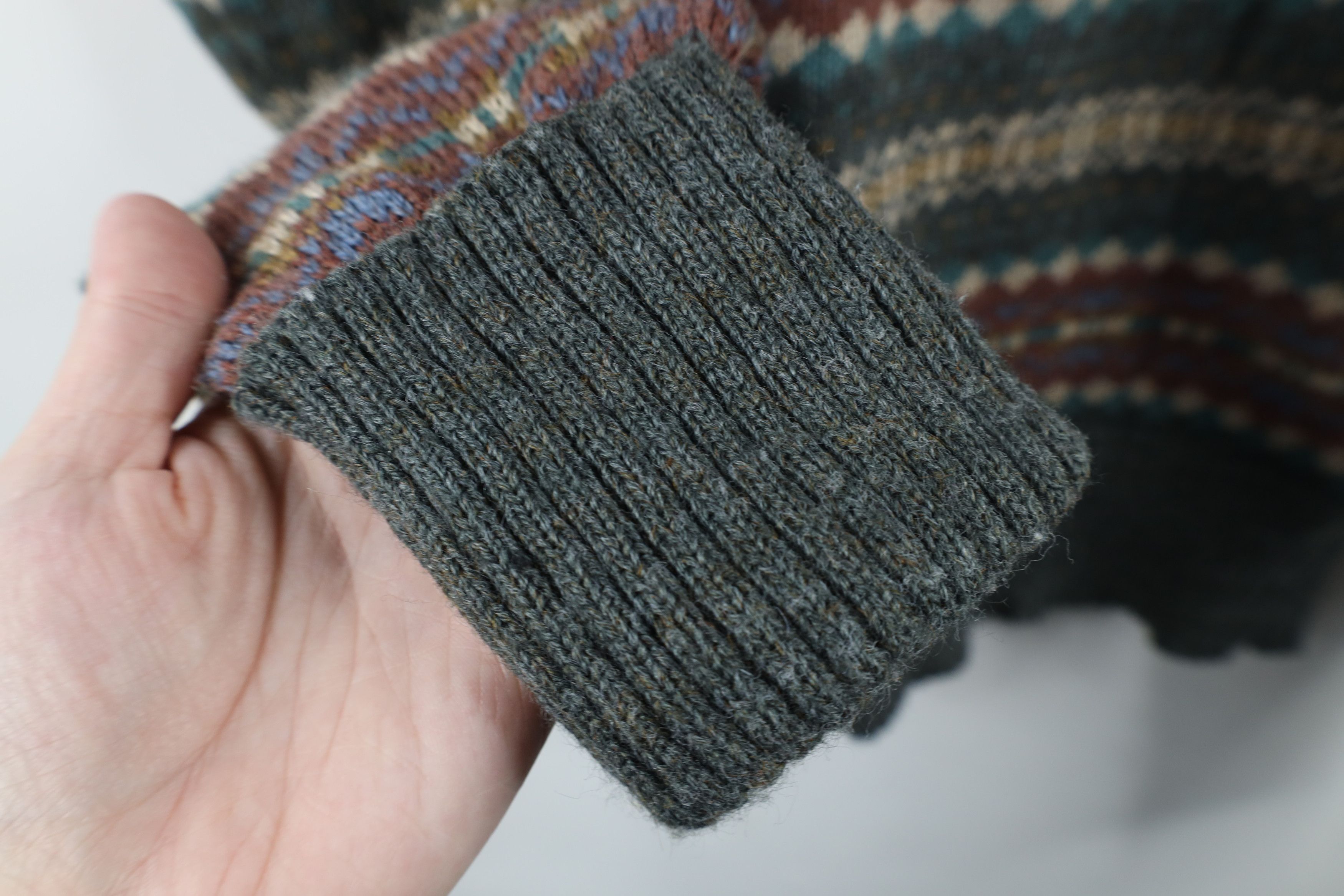 Vintage Vintage 90s Streetwear Blend Rainbow Fair Isle Knit Sweater Size US L / EU 52-54 / 3 - 6 Thumbnail