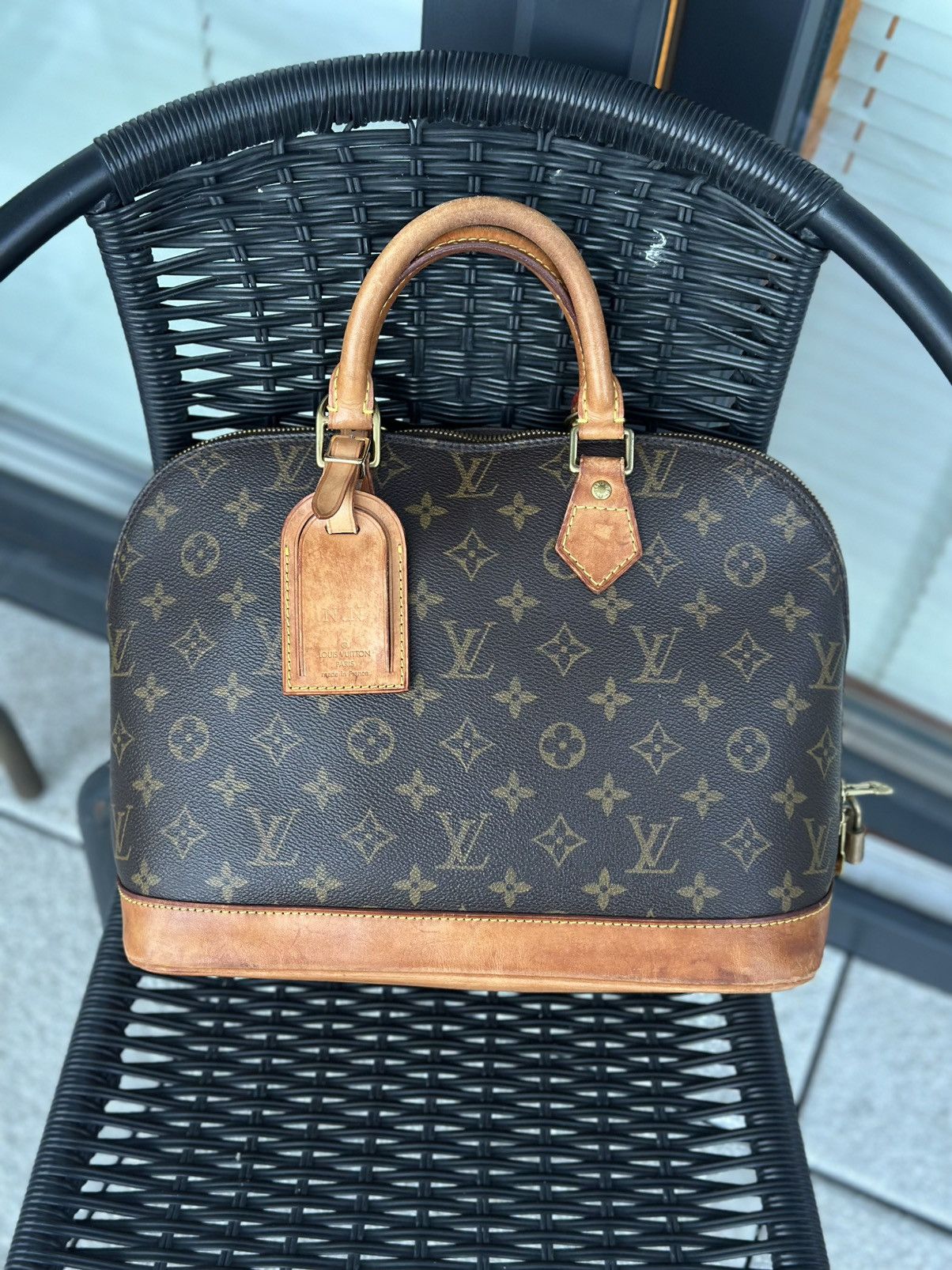Louis Vuitton Louis Vuitton Alma PM Canvas Brown Monogram Leather Bag Size ONE SIZE - 1 Thumbnail