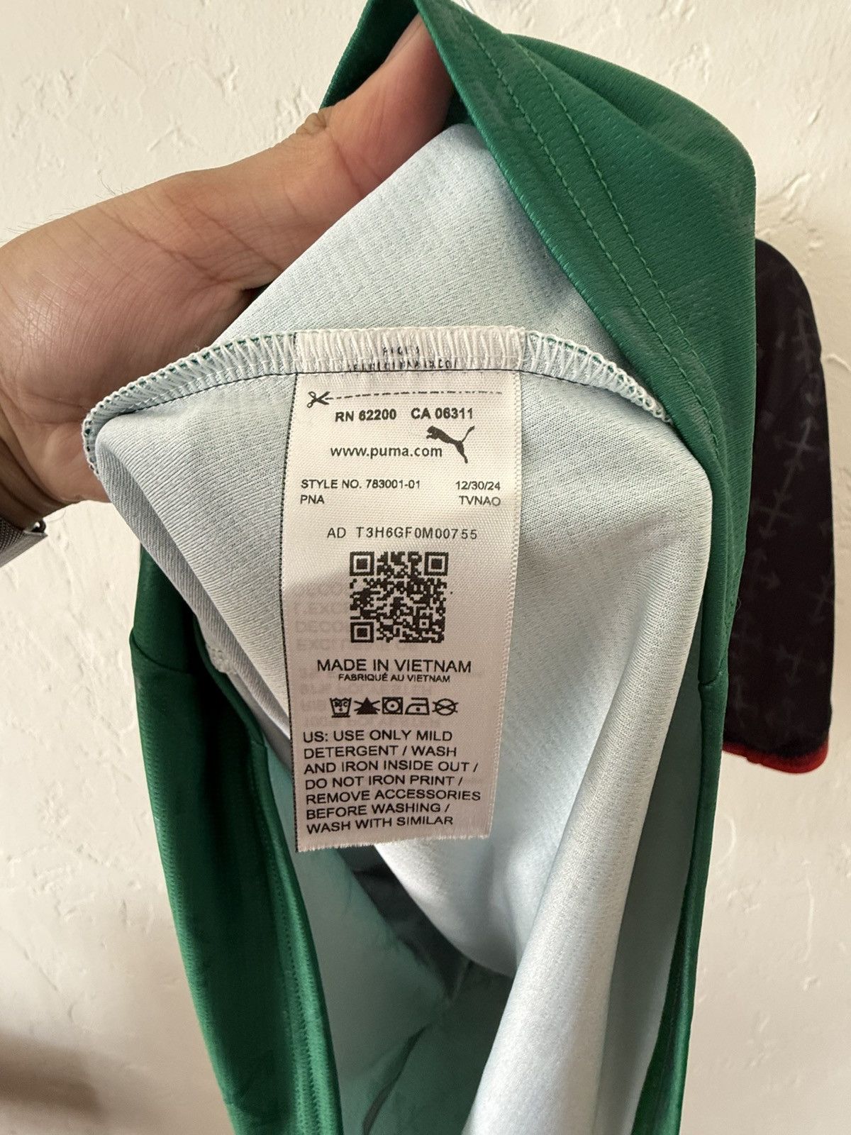 Off-White × Puma OFF WHITE PUMA AC MILAN JERSEY L Size US L / EU 52-54 / 3 - 6 Thumbnail