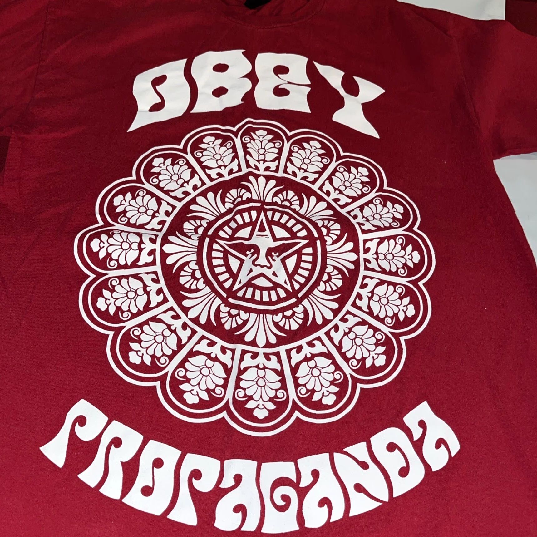 Obey VINTAGE OBEY T-SHIRT RED Propaganda Big WHITE Front graphics Mens Cotton LARGE L Size US L / EU 52-54 / 3 - 3 Thumbnail