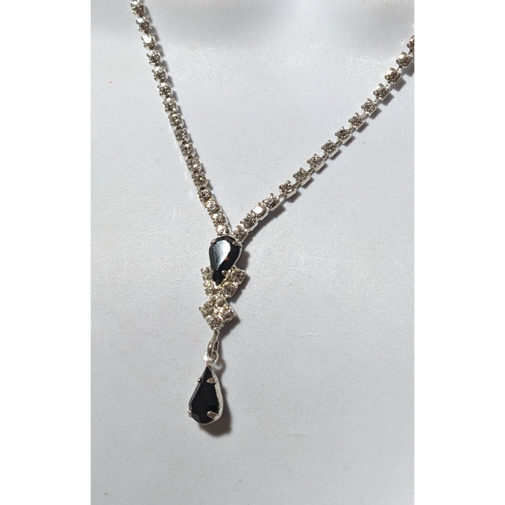 Other Glam Goth Gemmed Formal Bridal Necklace Size ONE SIZE - 8 Thumbnail