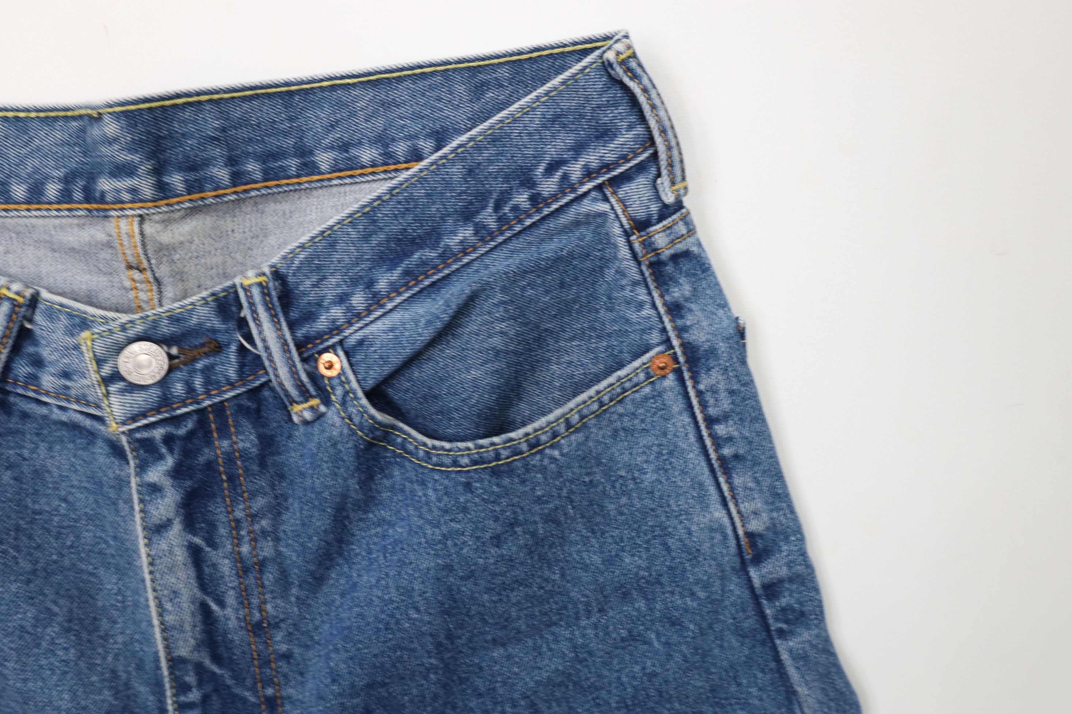 Levi's × Vintage Vintage Y2K Levis 550 Relaxed Fit Denim Jeans Blue Cotton Size US 34 / EU 50 - 5 Thumbnail