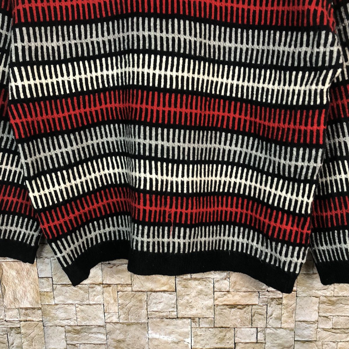 Homespun Knitwear × Japanese Brand × OVER THE STRiPES Merldiom Red stripe Knitwear sweatshirt #A772 Size S / US 4 / IT 40 - 6 Thumbnail