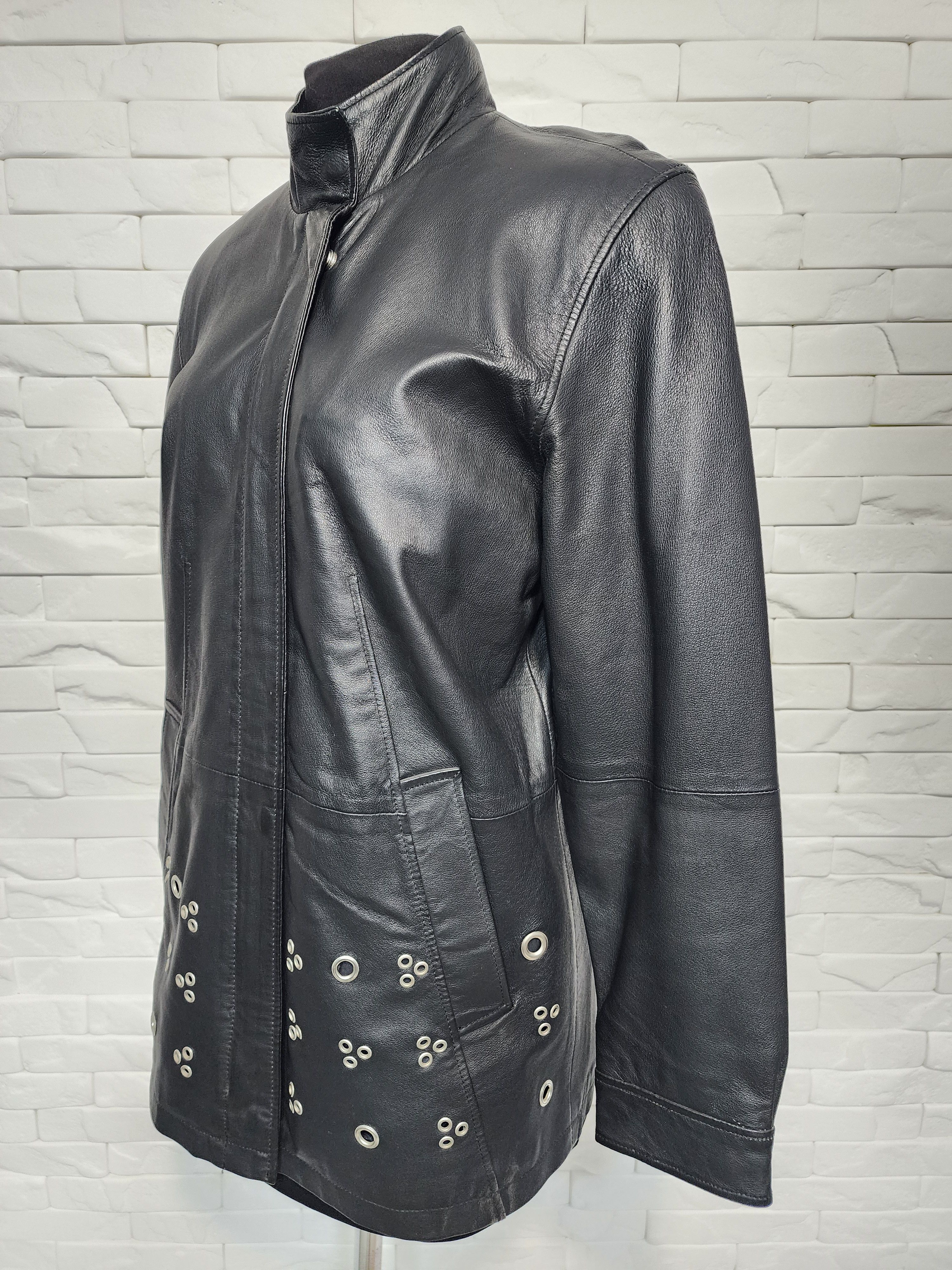 Designer Black Leather Jacket: Women's Zippered Soft Leather Coat Size L / US 10 / IT 46 - 2 Thumbnail