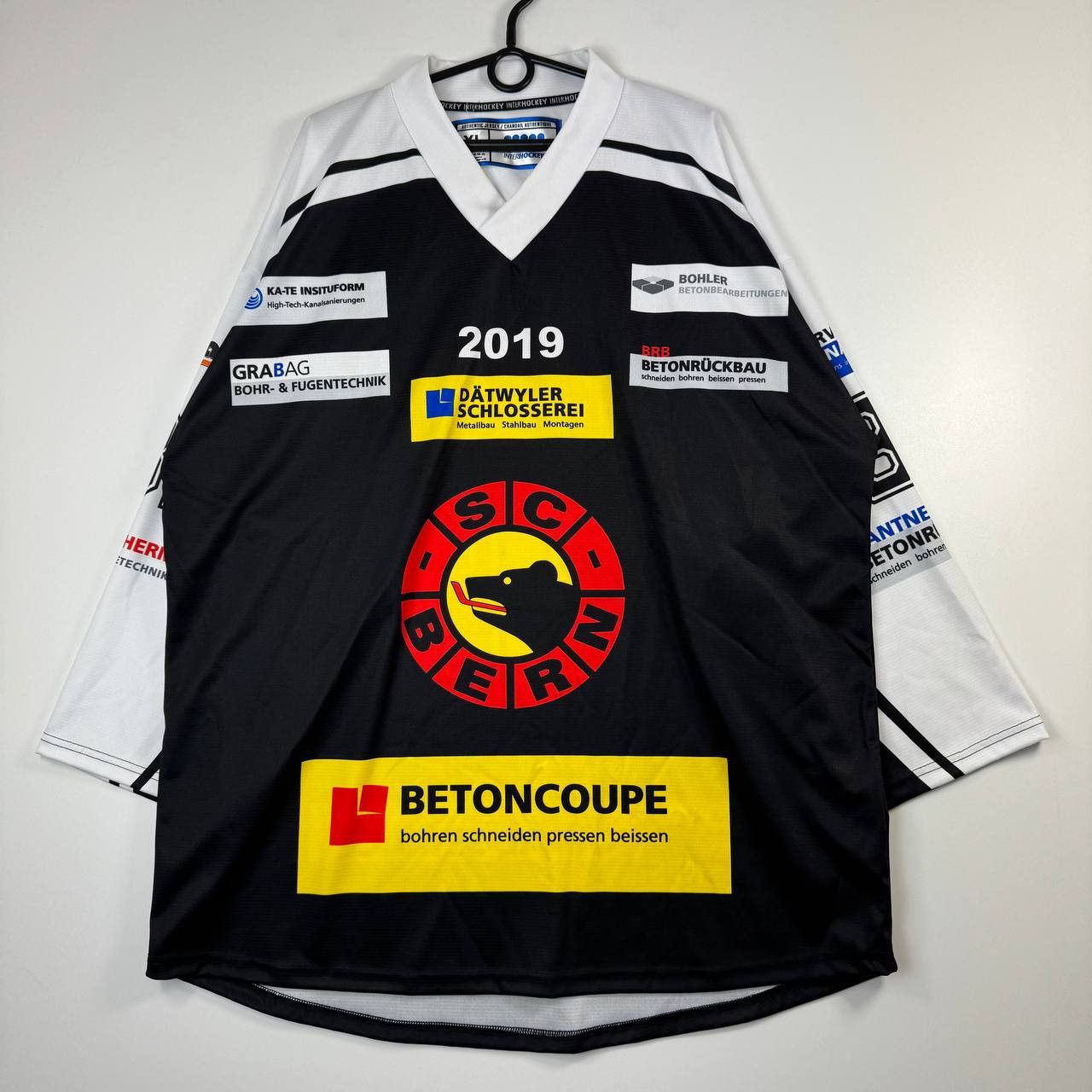 Other SC Bern 2019 Ice Hockey Jersey Sponsor Logos Mens Size XL Size US XL / EU 56 / 4 - 1 Thumbnail