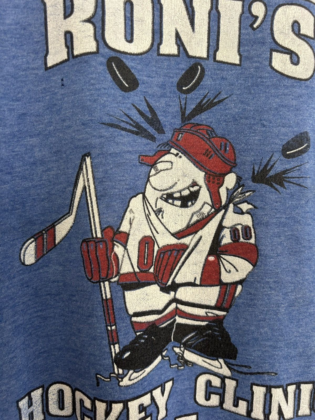 Vintage 1991 Vintage I Survived Roni’s Hockey Clinic Graphic T-shirt Size US XL / EU 56 / 4 - 2 Thumbnail