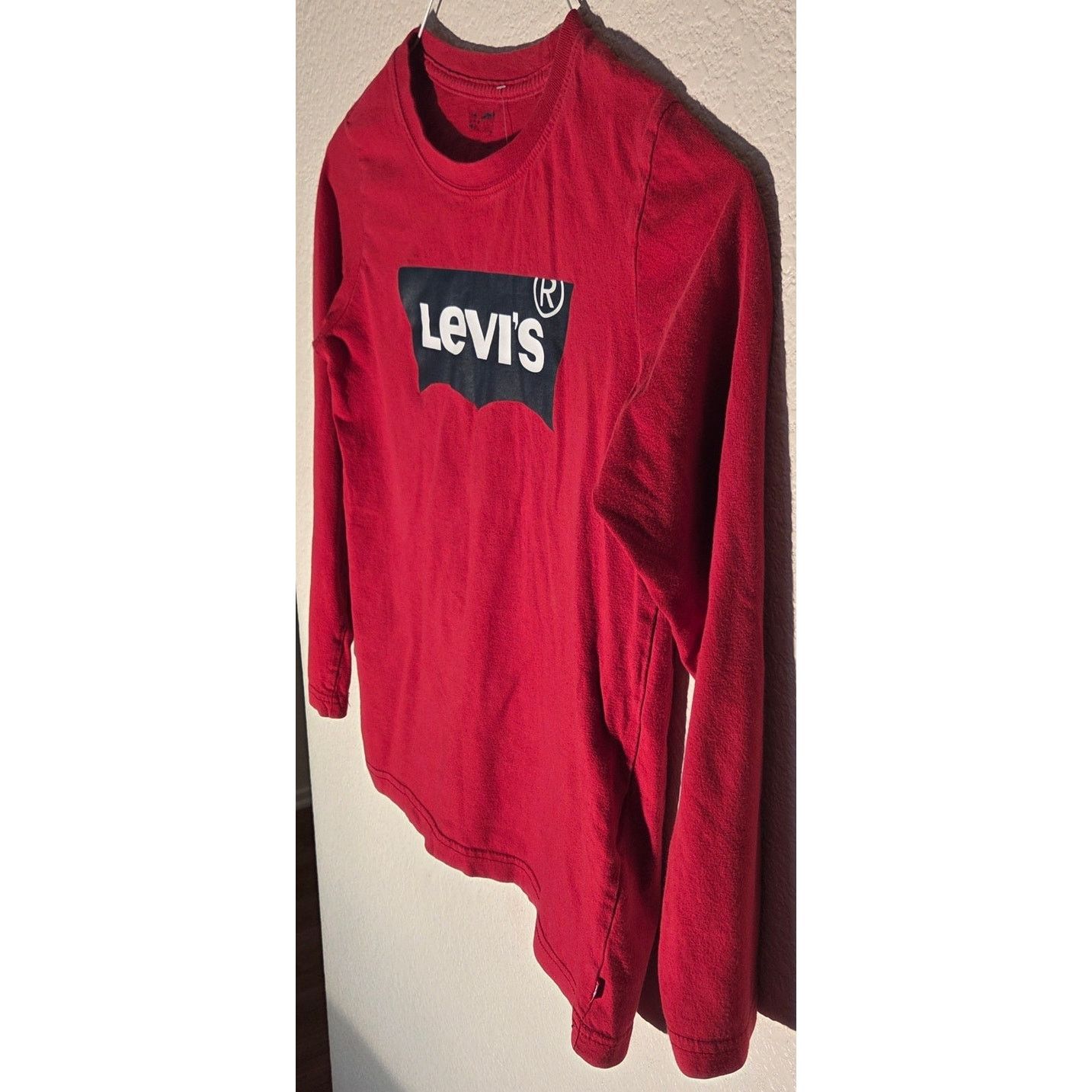 Levi's Levi's Red Long Sleeve Logo T-Shirt - Boys Size 10/12 Size US XXS / EU 40 - 4 Thumbnail
