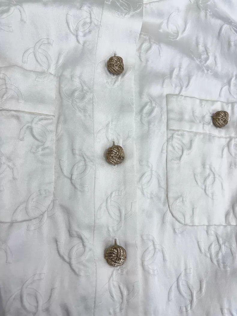 Chanel Chanel White dark flower relief jacket Size XS / US 0-2 / IT 36-38 - 3 Thumbnail