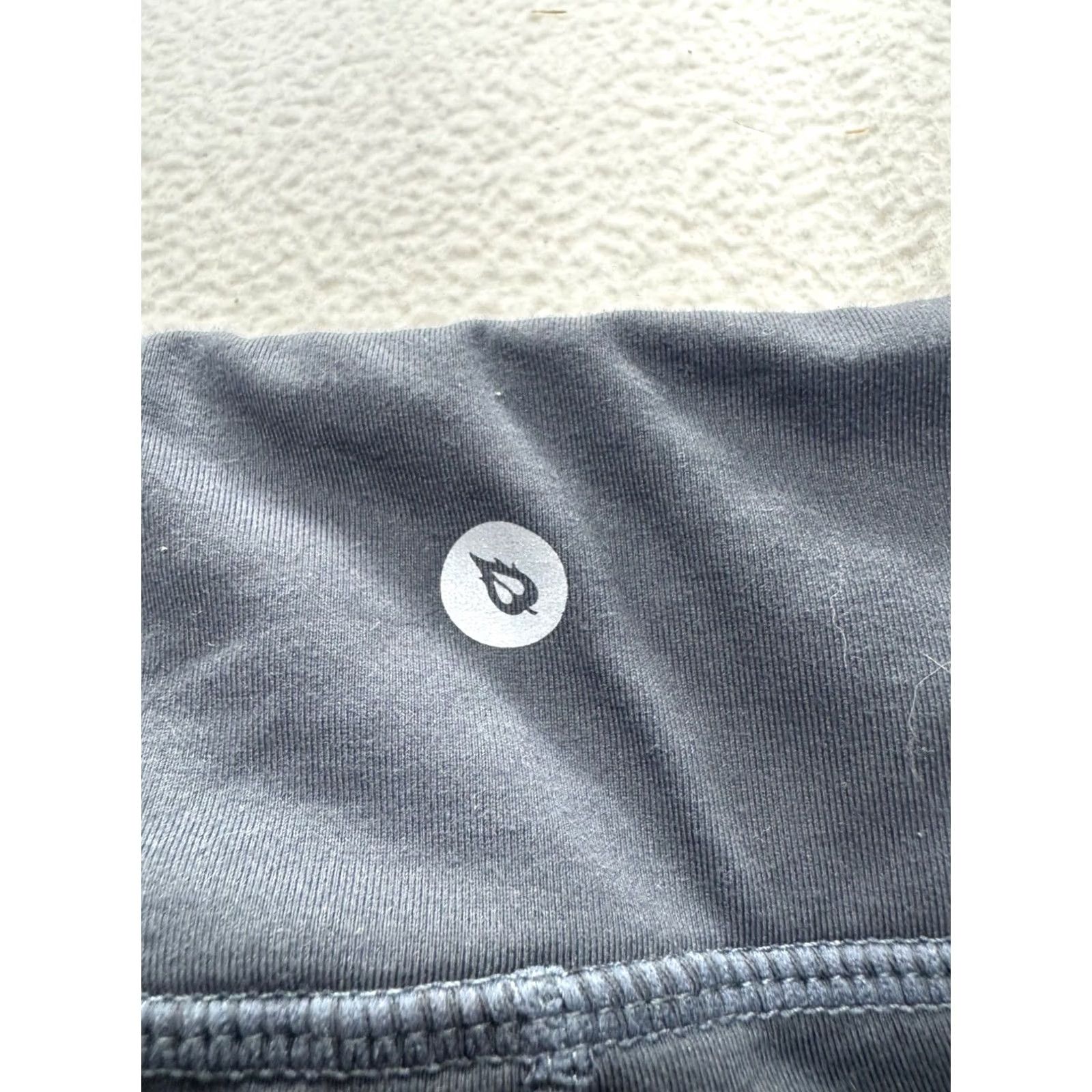 Vintage Baleaf Leggings Women's L Compression with Side Pockets Gray Slate #9557 Size 36" / US 14 / IT 50 - 4 Thumbnail
