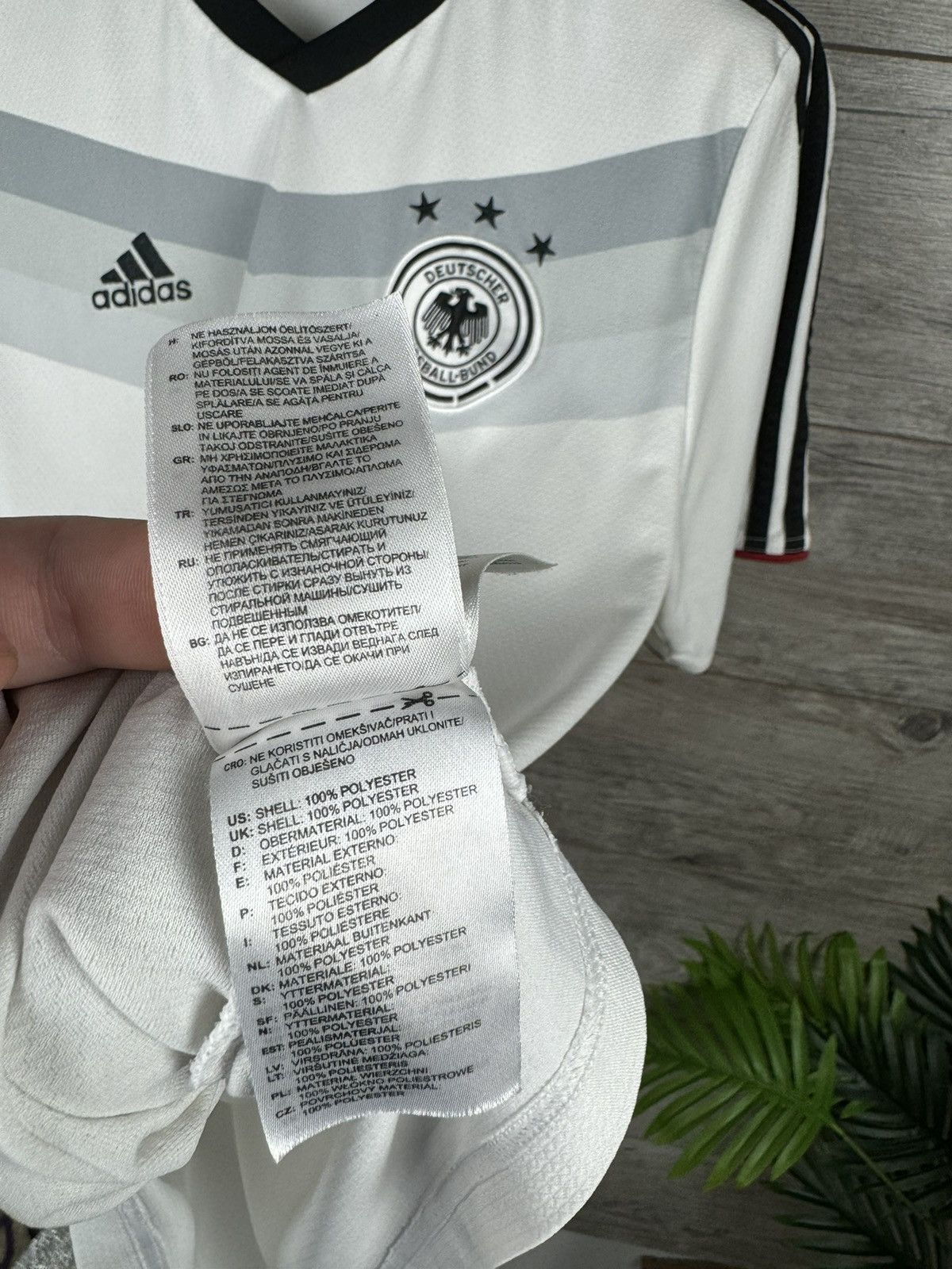Adidas Adidas Deutscher Fussball-Bund 2014 2015 size M Size US M / EU 48-50 / 2 - 11 Thumbnail