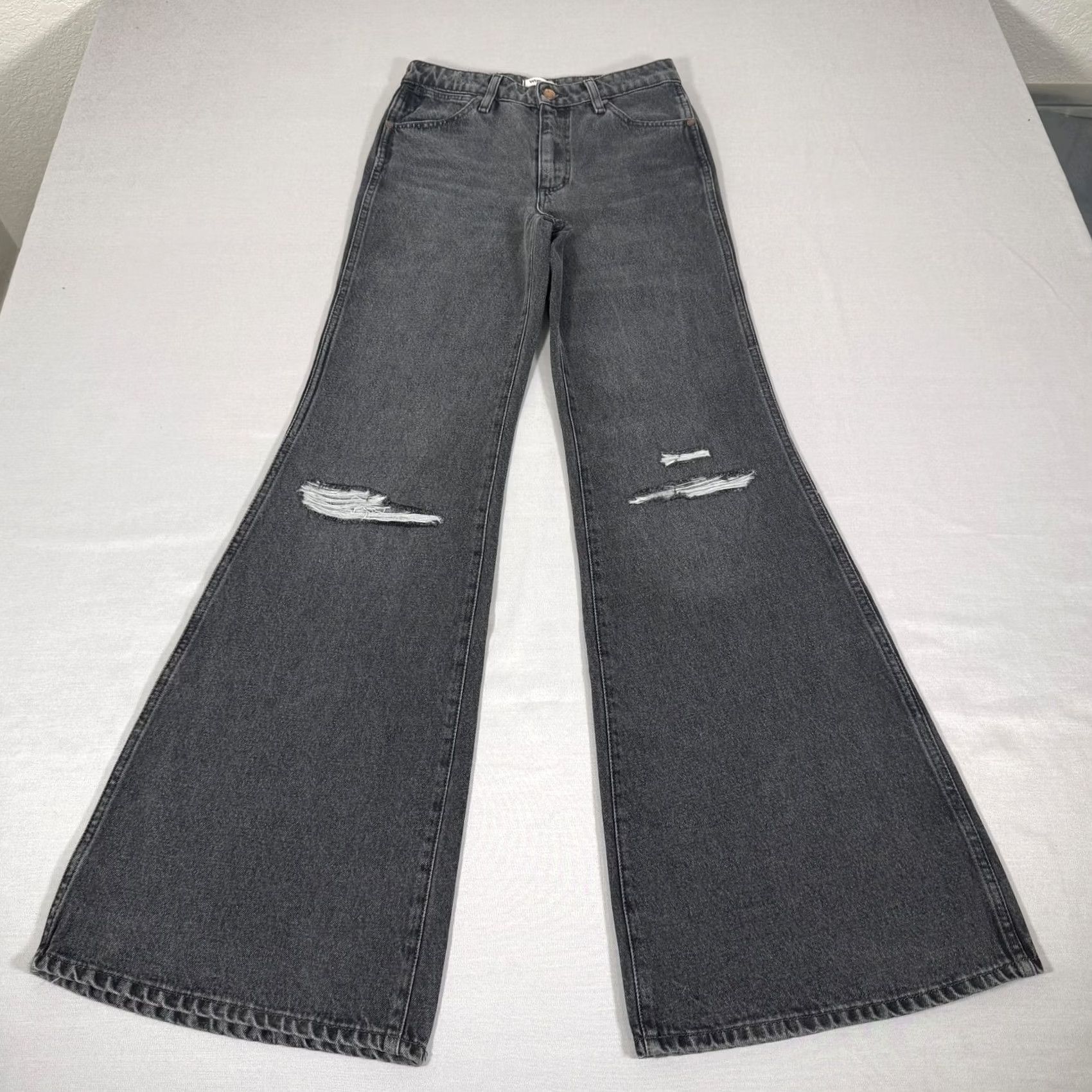 Wrangler Wrangler Jeans Women Wanderer 622 High Rise Flare Jeans Gray 24x34 Distressed Stretch 5-Pocket Denim Wrangler Logo Patch Vintage No Size 42" / US 20 - 2 Thumbnail