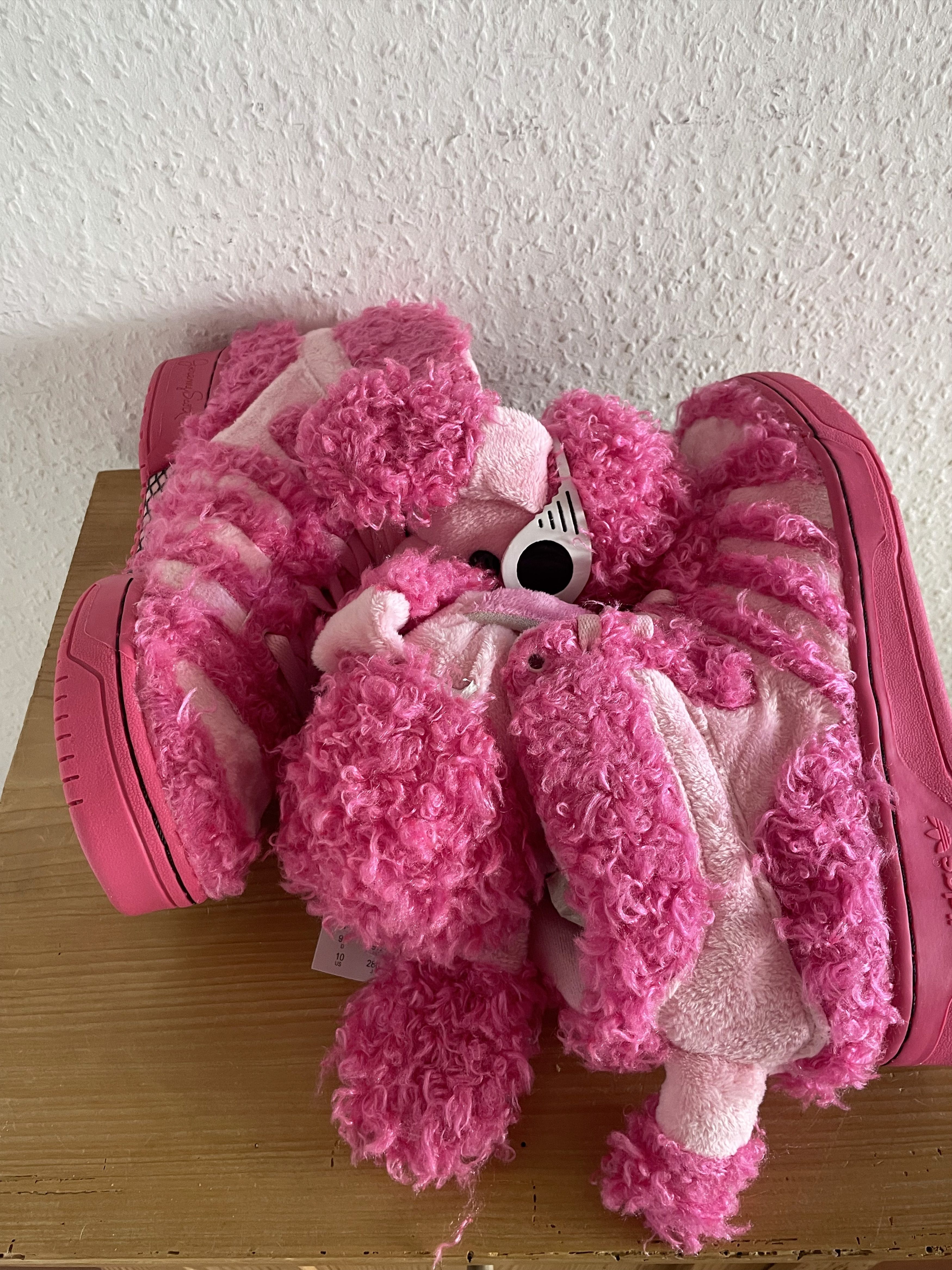 Adidas × Jeremy Scott JS Poodle Pink Fur Sneaker Size US 10 / EU 43 - 15 Thumbnail