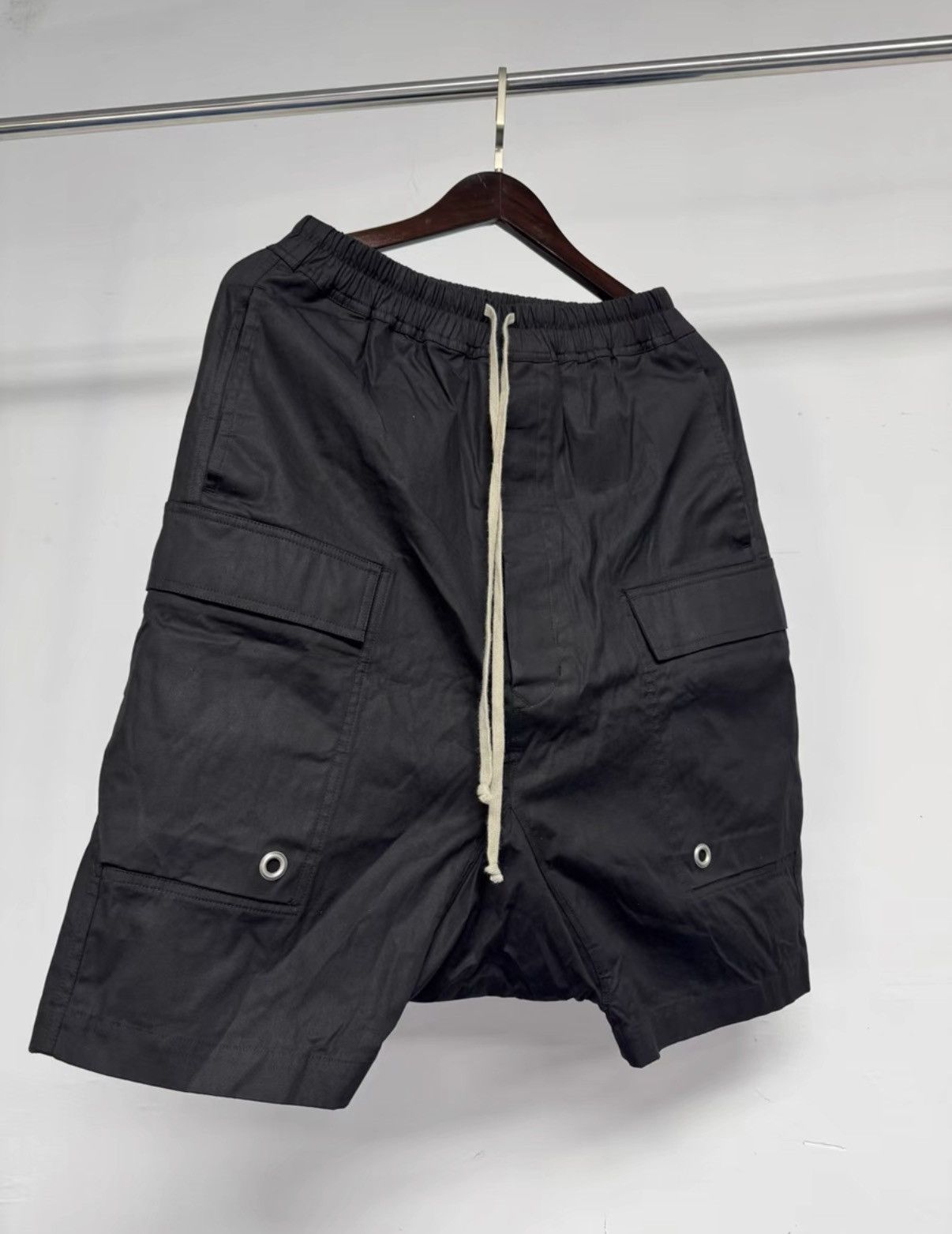 Rick Owens Rick Owens Main Line Multi-Pocket Drop Crotch Shorts K37 Size US 30 / EU 46 - 4 Thumbnail
