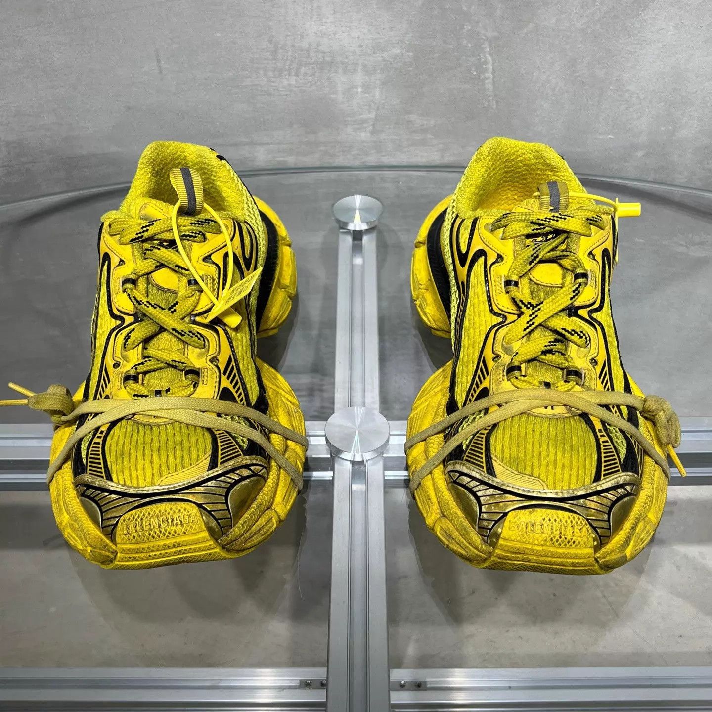 Balenciaga Balenciaga BLCG 3XL Yellow Dad Shoe 41 Original Box Size US 8 / EU 41 - 1 Thumbnail