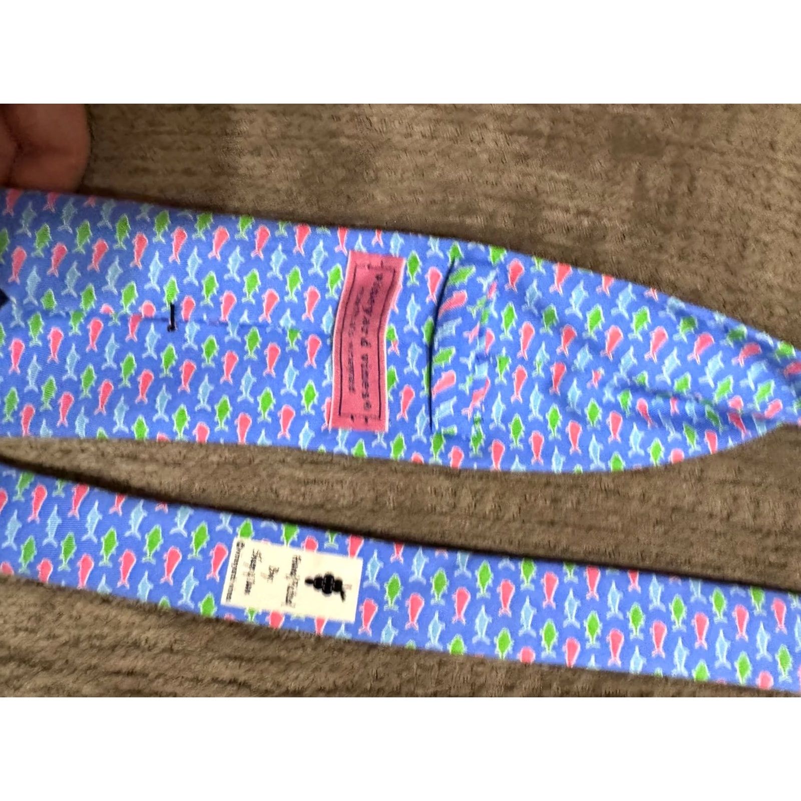 Vintage Vineyard Vines Shirt Sharks Sea Fish Mens Silk Necktie Tie Size ONE SIZE - 4 Thumbnail