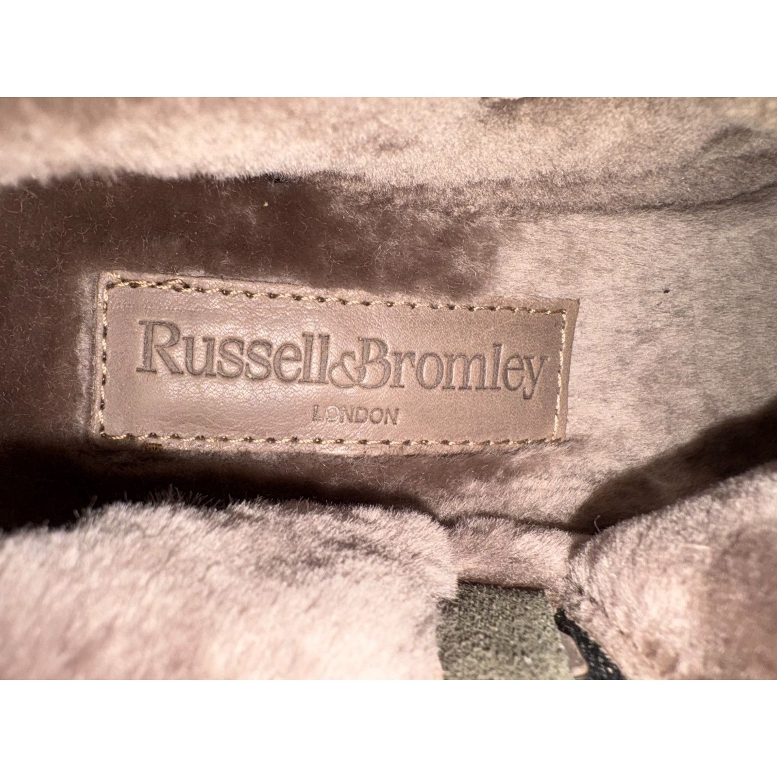Russell & Bromley RUSSELL & BROMLEY Double Zip Flatform shearling Boot sz 41 U Size US 10 / IT 40 - 9 Thumbnail