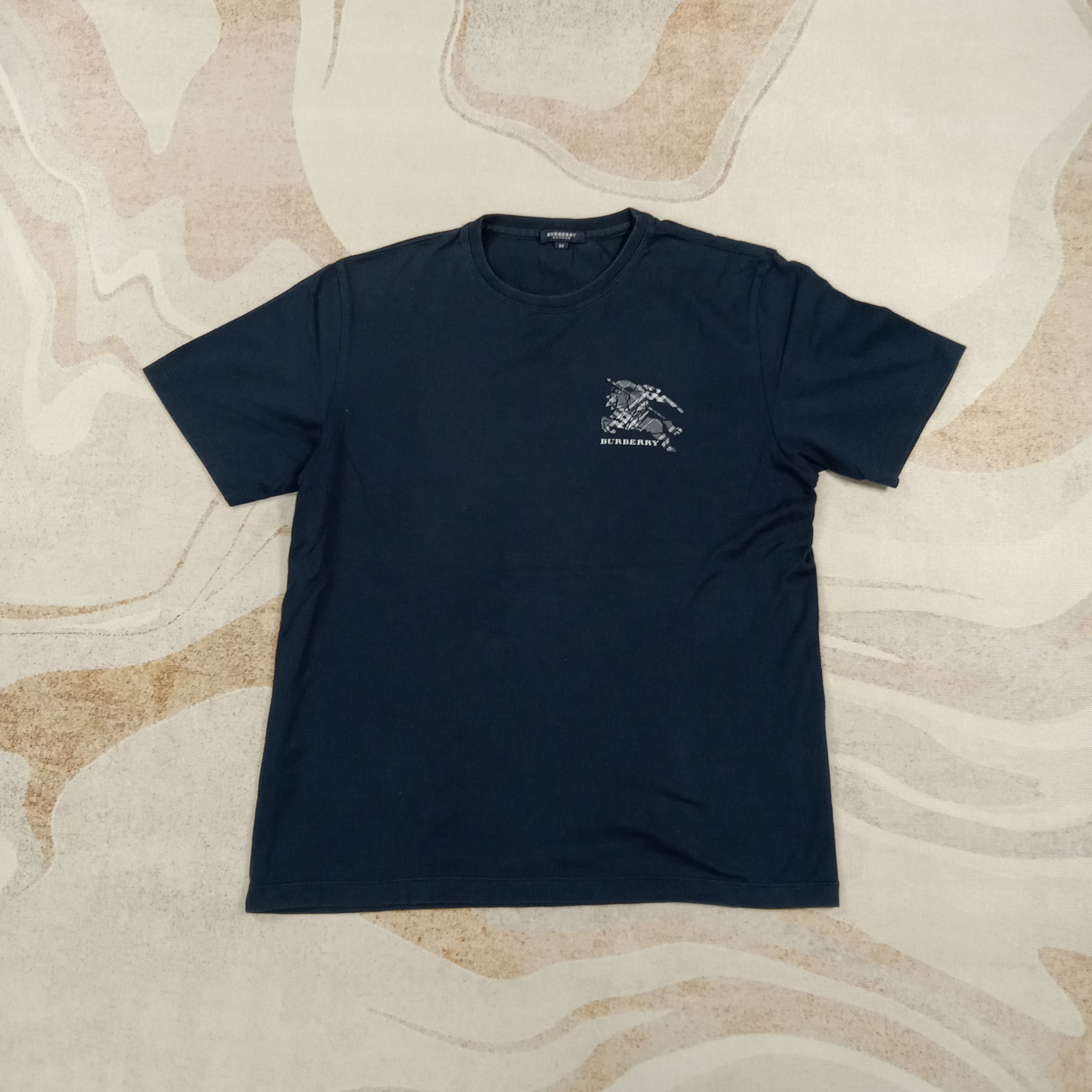 Burberry Burberry London Designer Brand Logo Tshirt C285N54 Size US M / EU 48-50 / 2 - 3 Thumbnail
