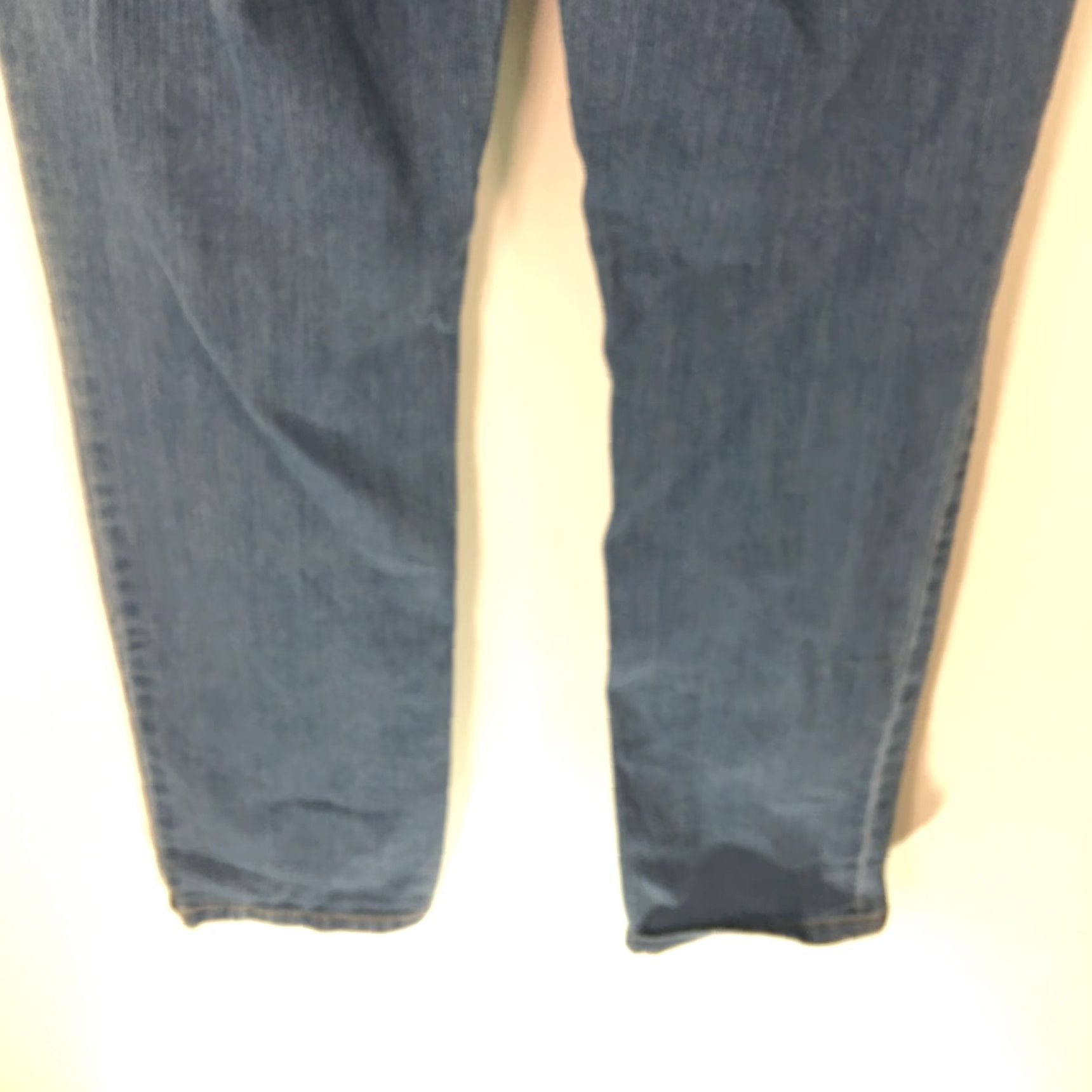Apt. 9 Apt. 9 Women's Straight Leg Low Rise Casual Blue Denim Jeans Size 2 Size 26" / US 2 / IT 38 - 6 Thumbnail