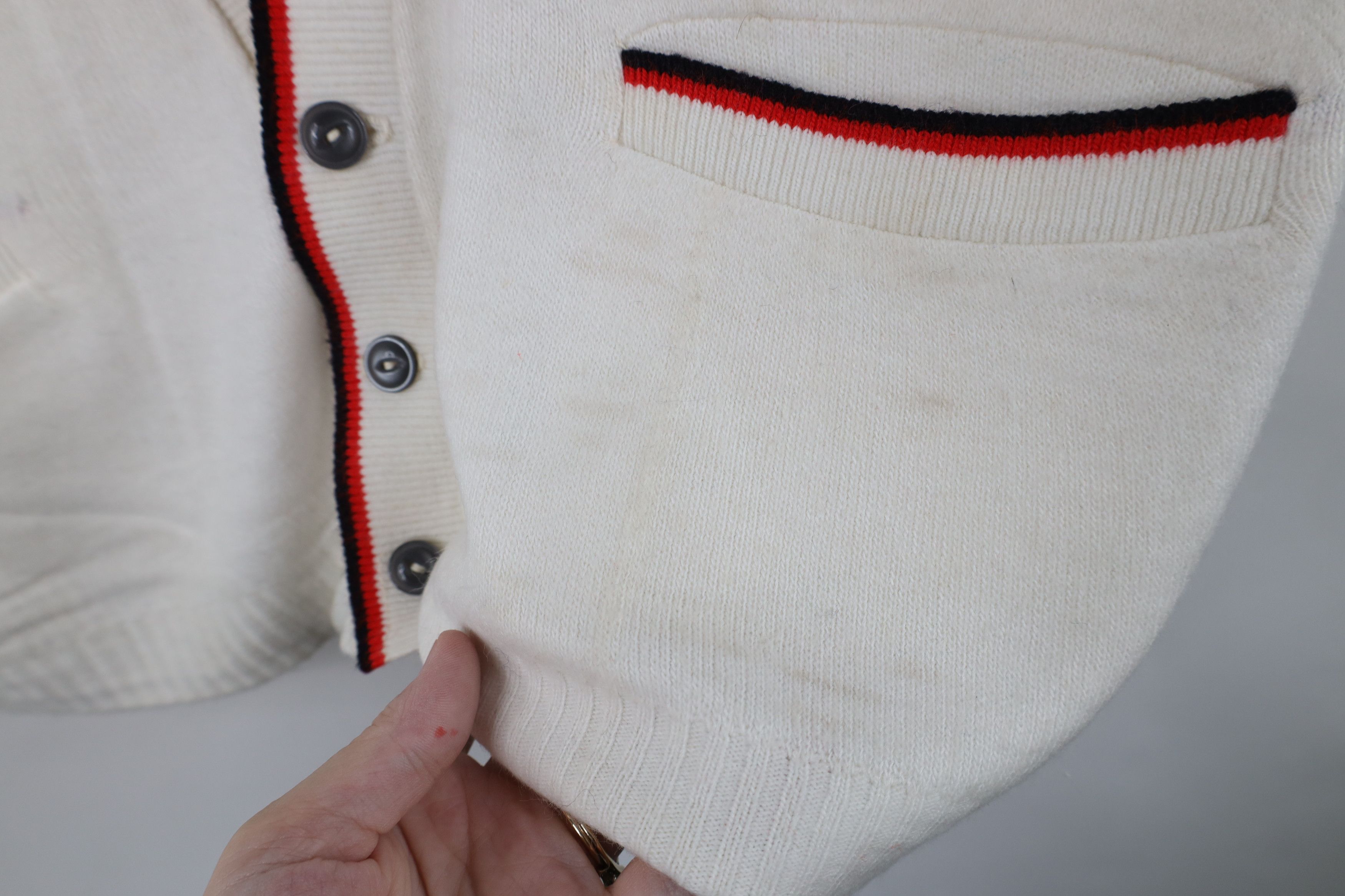 Vintage Vintage 50s Rockabilly Cat Eye Button Soft Knit Sweater Vest Size US M / EU 48-50 / 2 - 5 Thumbnail
