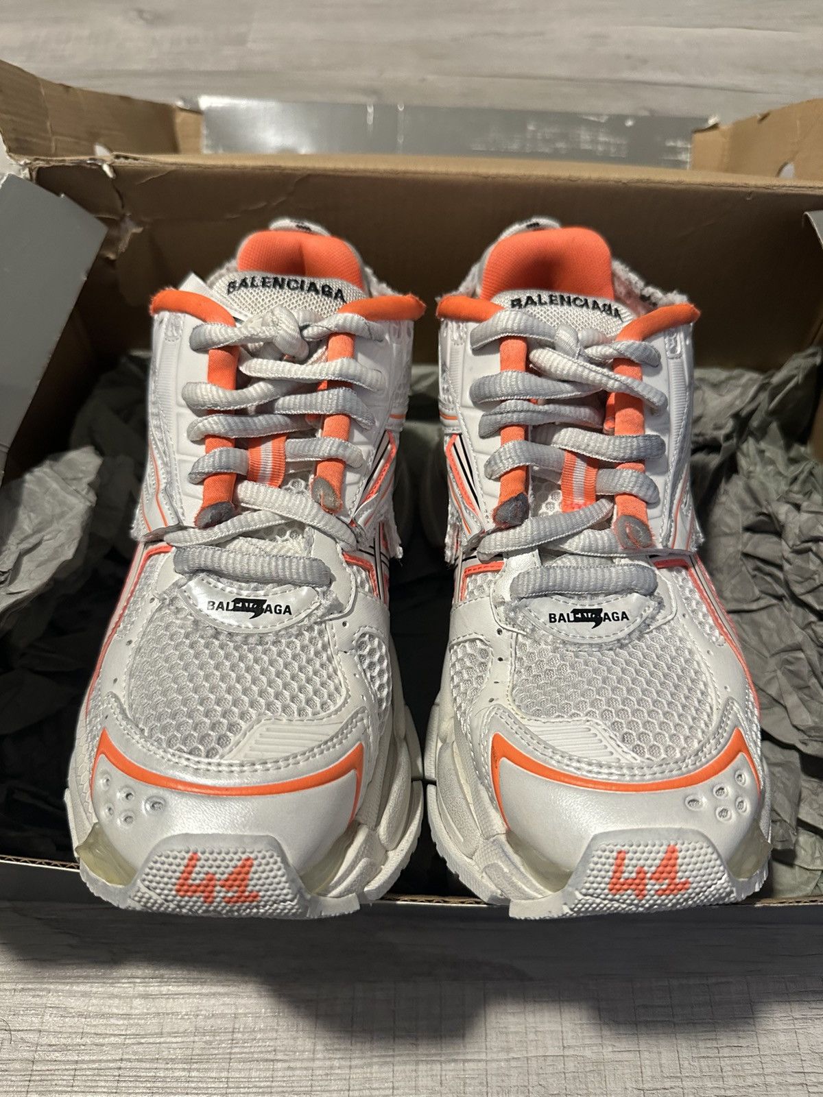 Balenciaga Balenciaga Runner Orange/White Size US 8 / EU 41 - 14 Thumbnail