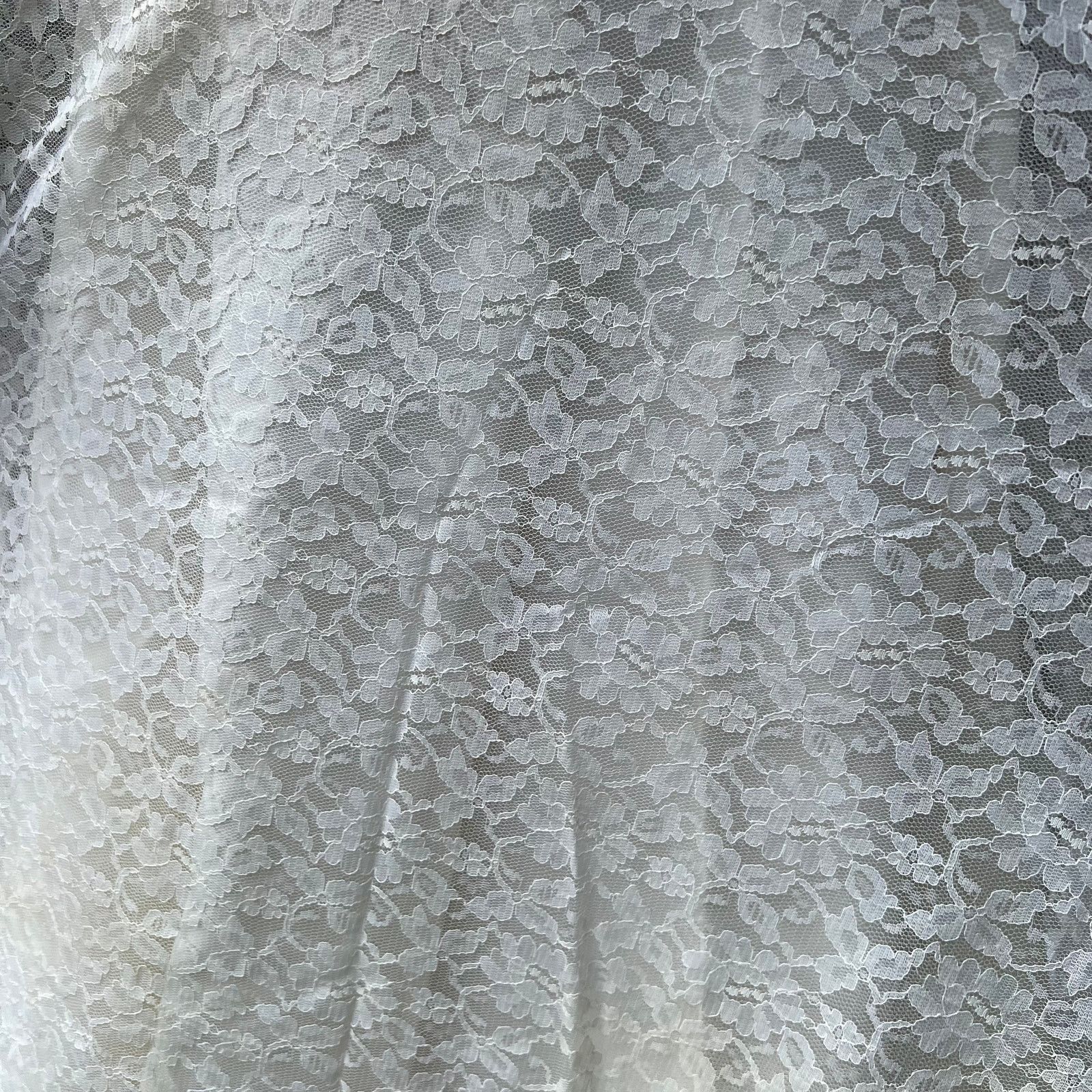 Vintage Vintage Cream Lace Long Sleeve V Neck Wedding Dress Size XS / US 0-2 / IT 36-38 - 8 Thumbnail