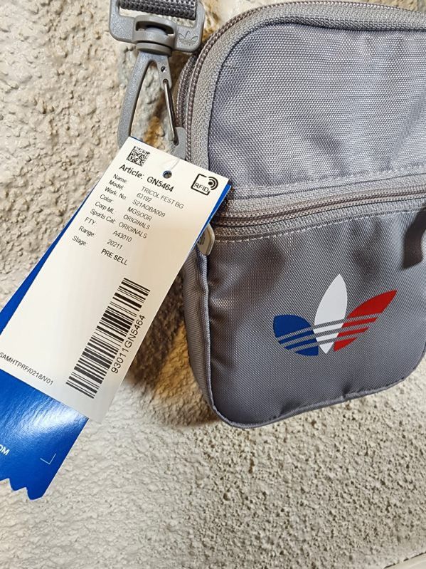 Adidas BNWT Adidas Side Bag Size ONE SIZE - 6 Thumbnail