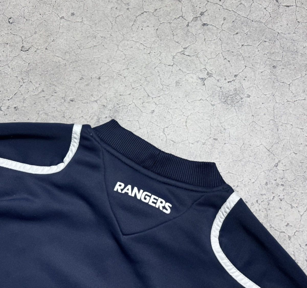 Umbro Umbro FC Glasgow Rangers Vintage Football Soccer Sweatshirt Size US M / EU 48-50 / 2 - 11 Thumbnail
